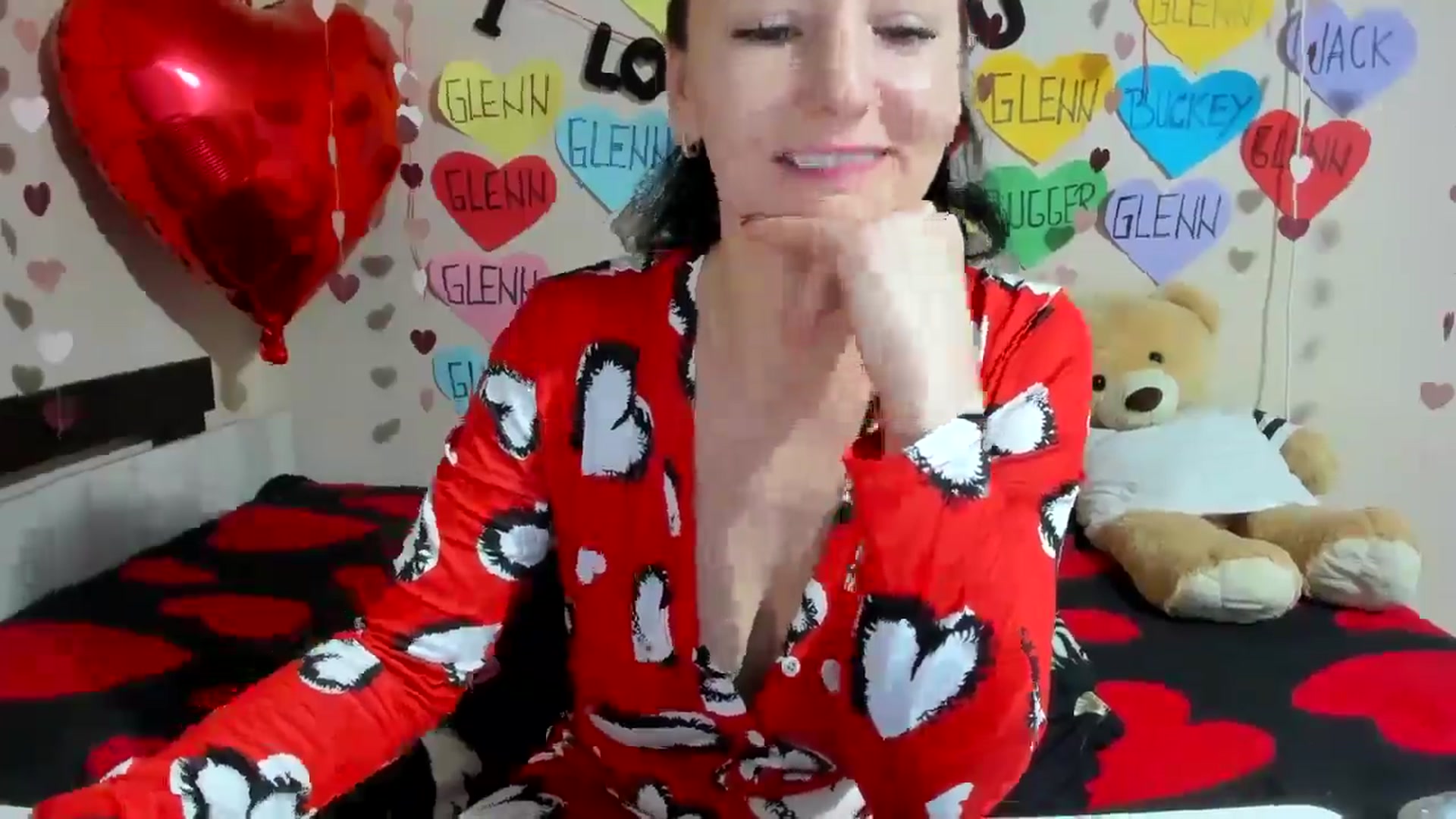 Gallery image thumbnail from elisha4ubbb's myfreecams stream on, 02/16/2025, 04:55 image 15 of 20