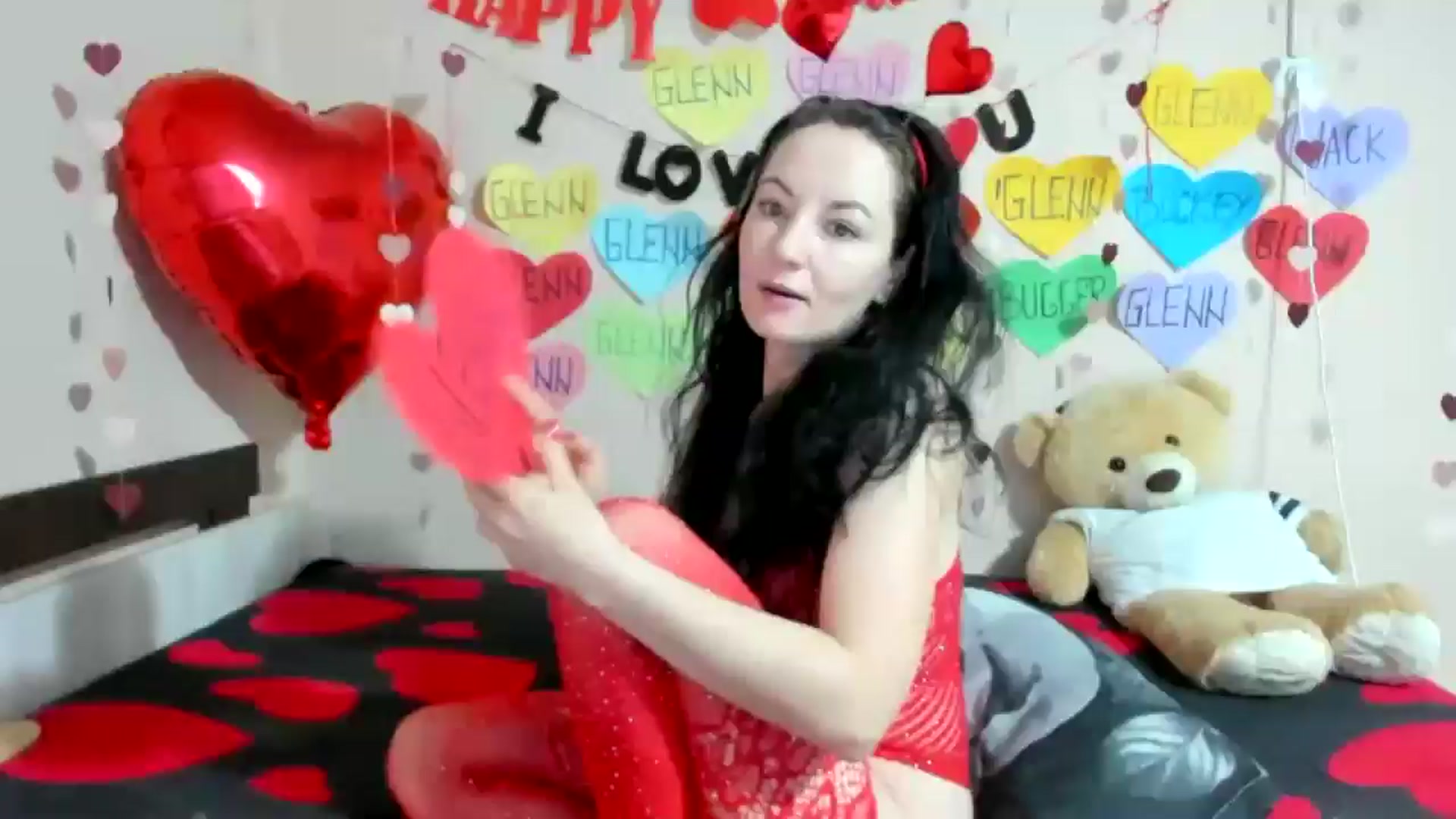 Gallery image thumbnail from elisha4ubbb's myfreecams stream on, 02/24/2025, 04:32 image 1 of 20