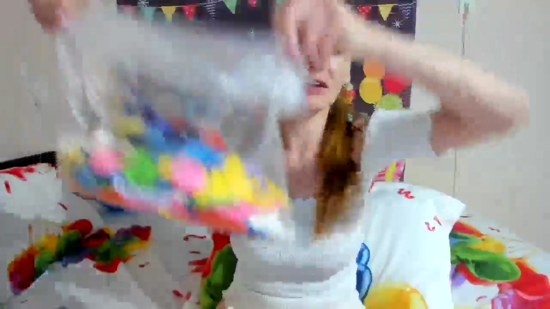 Gallery image thumbnail from elisha4ubbb's myfreecams stream on, 05/03/2025, 03:18 image 8 of 20