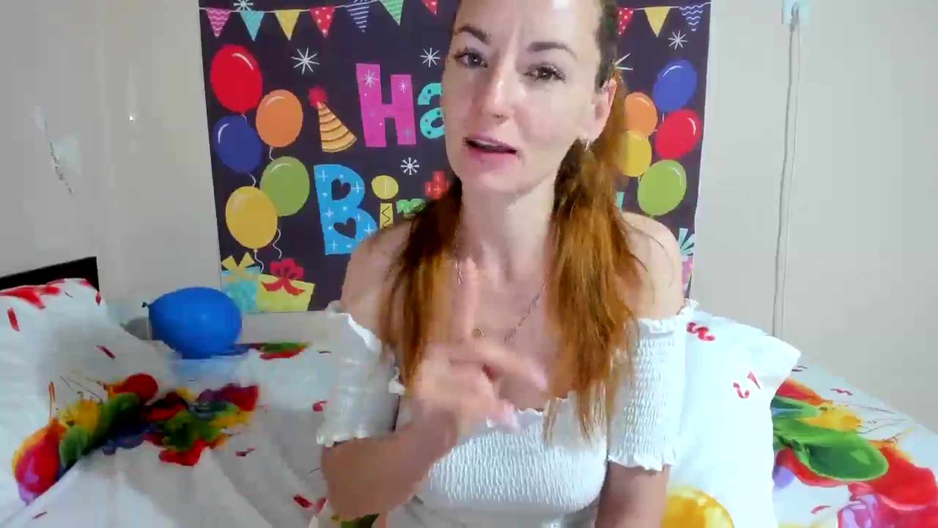 Gallery image thumbnail from elisha4ubbb's myfreecams stream on, 05/03/2025, 03:18 image 7 of 20