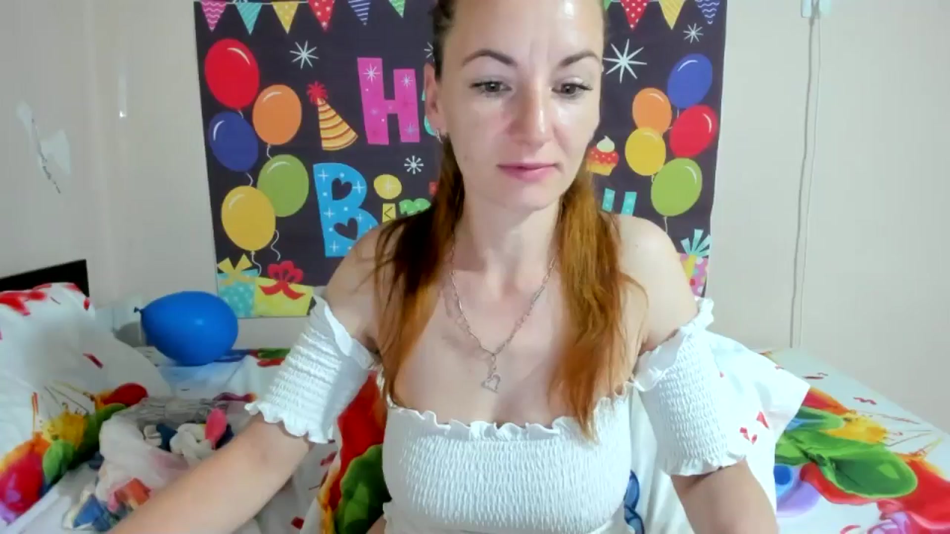 Gallery image thumbnail from elisha4ubbb's myfreecams stream on, 05/03/2025, 03:45 image 1 of 20