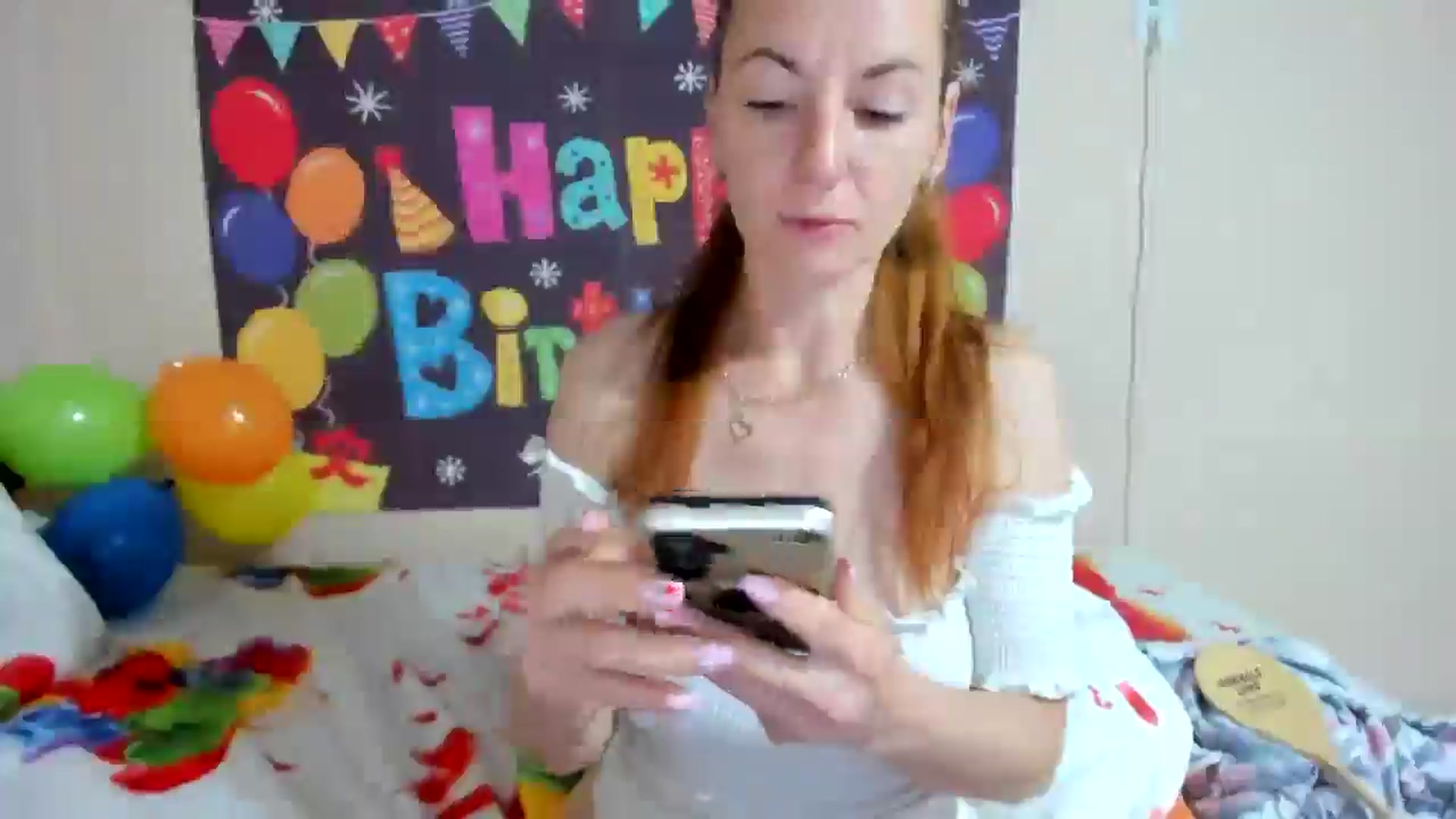 Gallery image thumbnail from elisha4ubbb's myfreecams stream on, 05/03/2025, 04:20 image 5 of 20