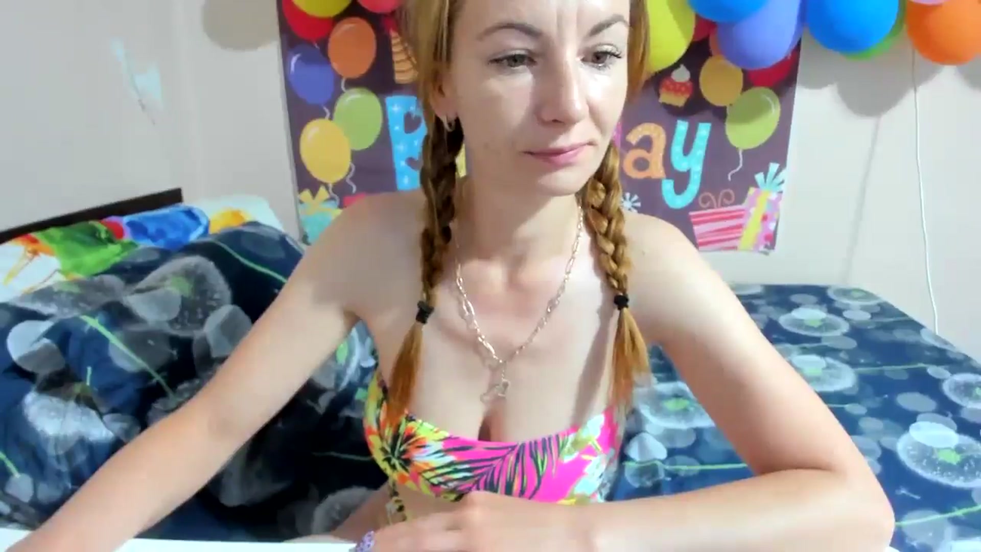Gallery image thumbnail from elisha4ubbb's myfreecams stream on, 06/04/2025, 03:37 image 2 of 20
