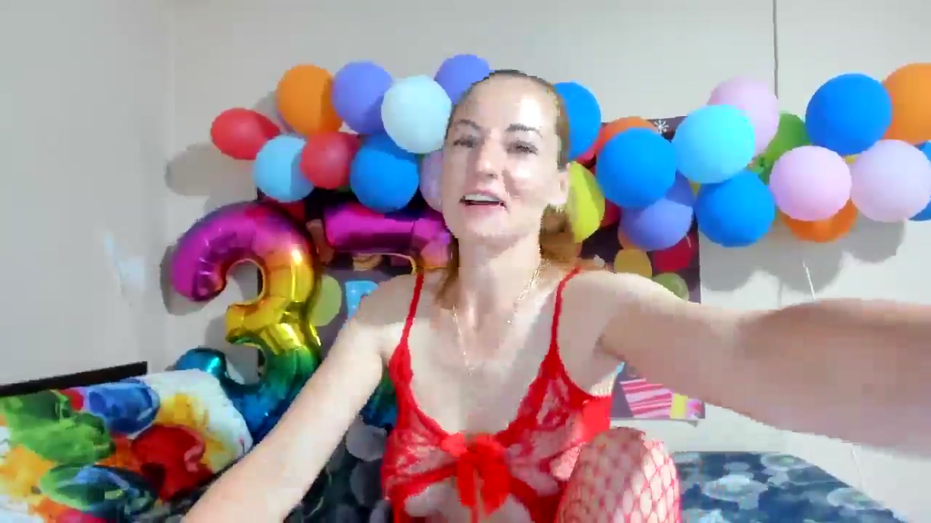 Gallery image thumbnail from elisha4ubbb's myfreecams stream on, 06/05/2025, 03:27 image 8 of 20