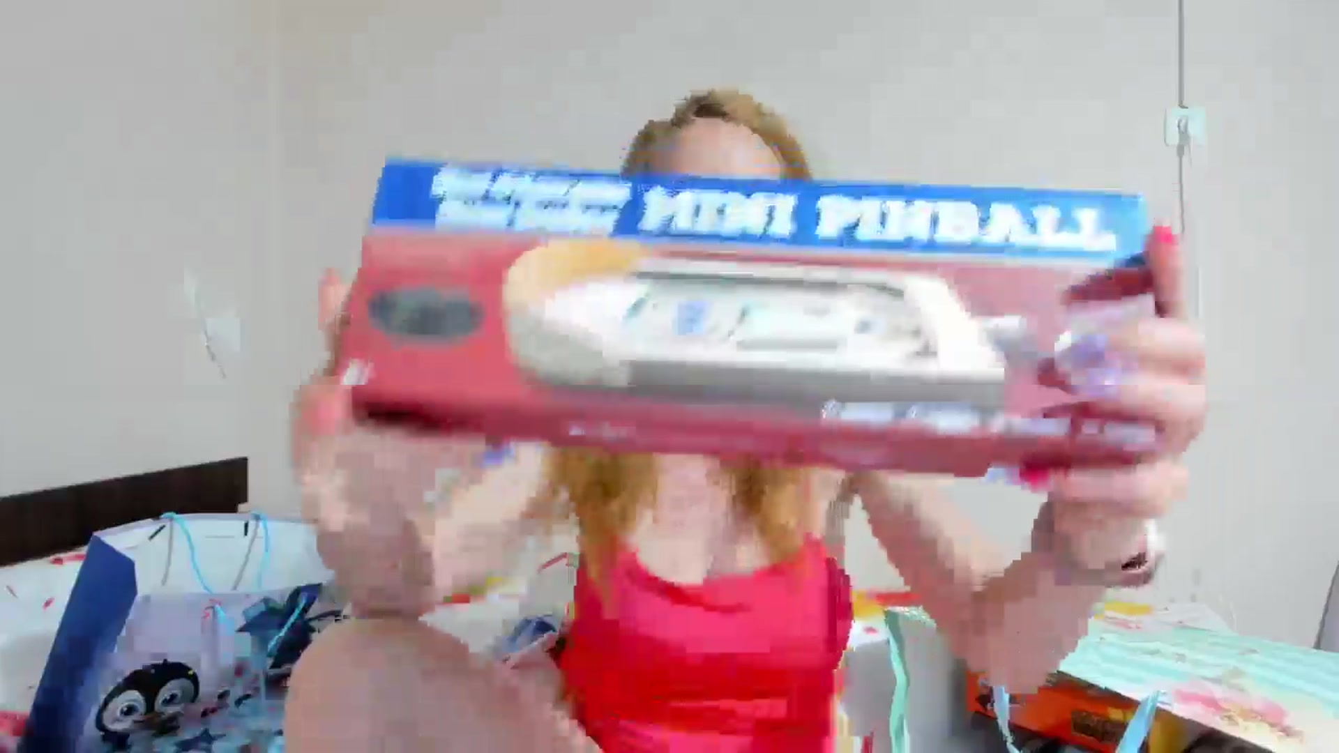 Gallery image thumbnail from elisha4ubbb's myfreecams stream on, 06/08/2025, 03:23 image 11 of 20