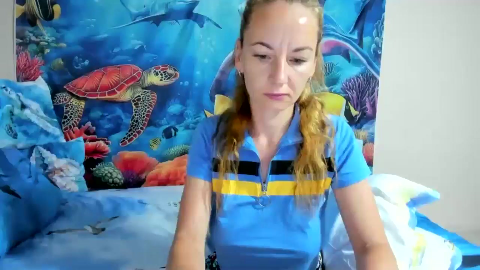 Gallery image thumbnail from elisha4ubbb's myfreecams stream on, 06/14/2025, 03:52 image 1 of 20