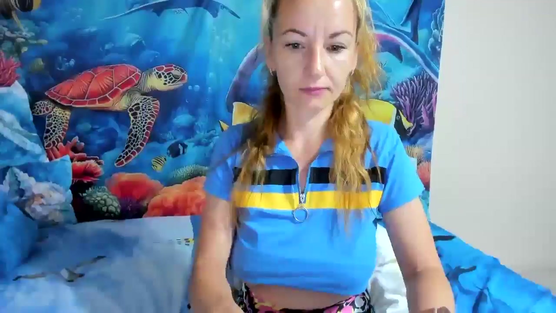 Gallery image thumbnail from elisha4ubbb's myfreecams stream on, 06/14/2025, 03:52 image 7 of 20