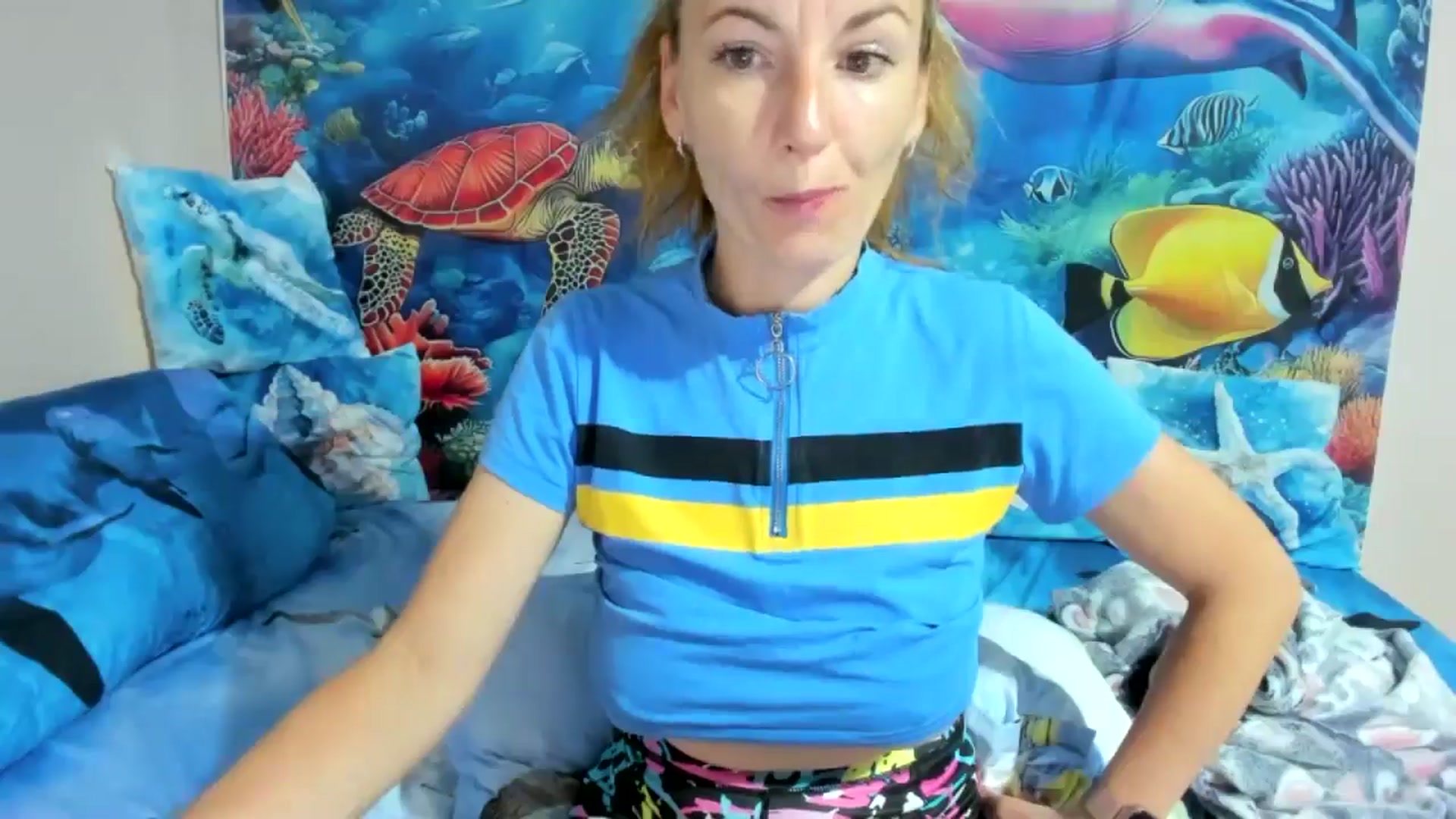 Gallery image thumbnail from elisha4ubbb's myfreecams stream on, 06/14/2025, 04:23 image 9 of 20