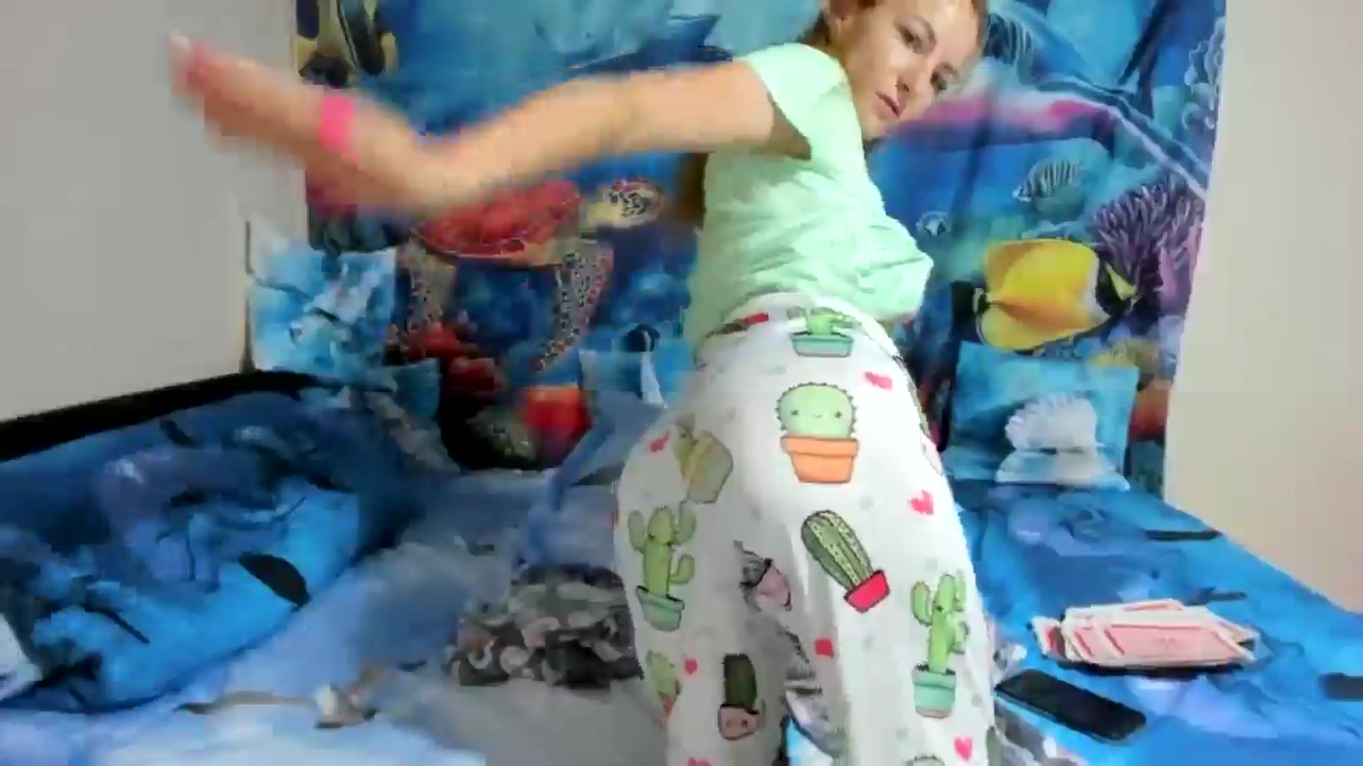 Gallery image thumbnail from elisha4ubbb's myfreecams stream on, 06/15/2025, 03:57 image 20 of 20