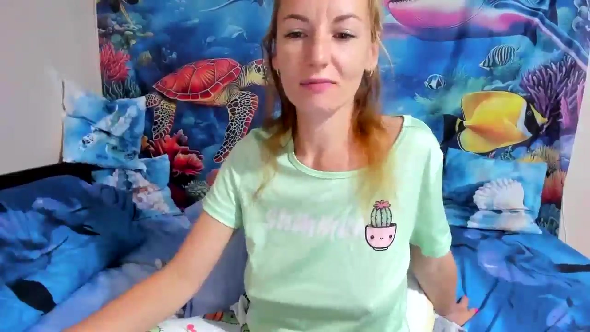 Gallery image thumbnail from elisha4ubbb's myfreecams stream on, 06/15/2025, 03:57 image 8 of 20