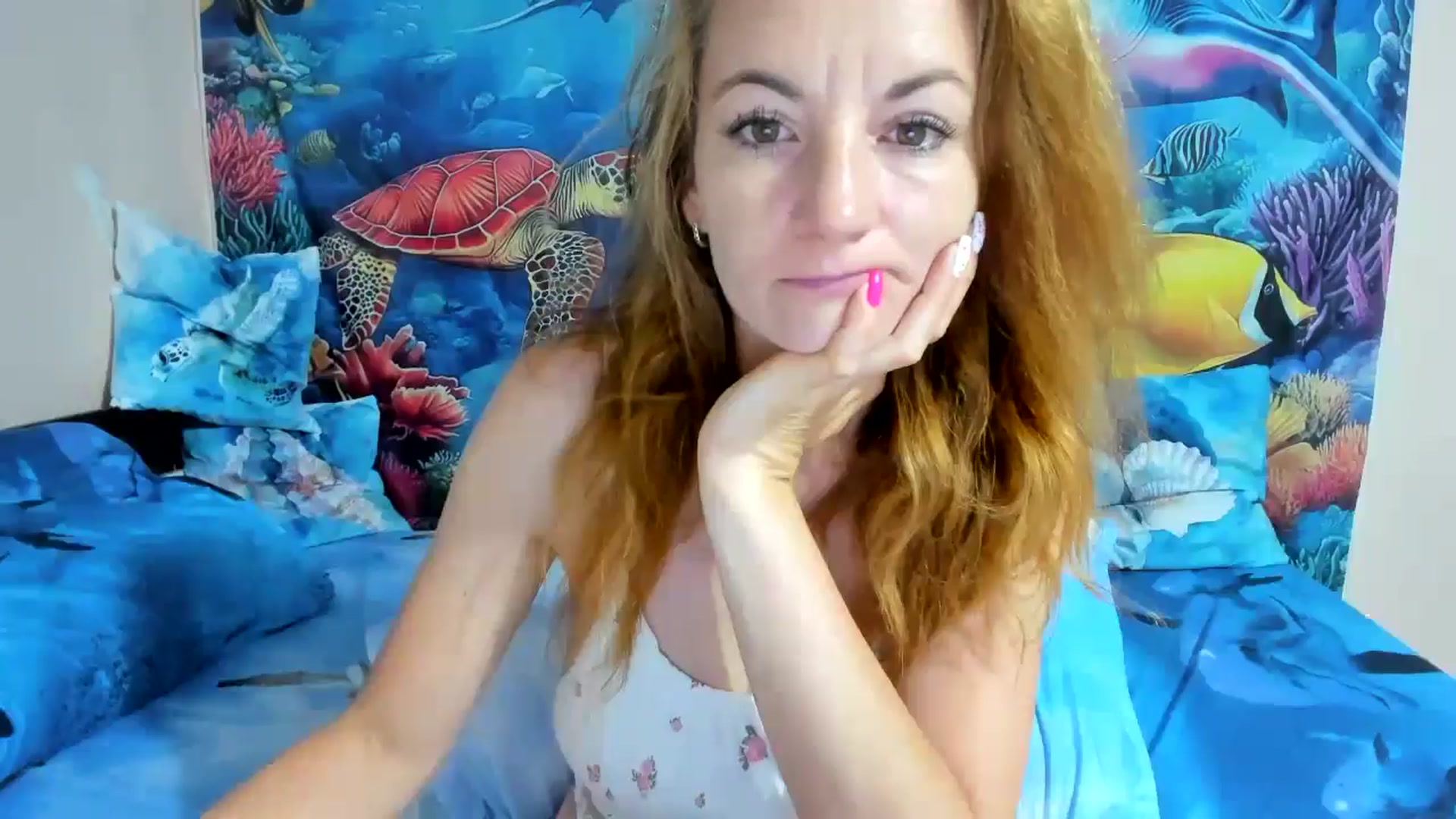 Gallery image thumbnail from elisha4ubbb's myfreecams stream on, 06/16/2025, 03:22 image 15 of 20