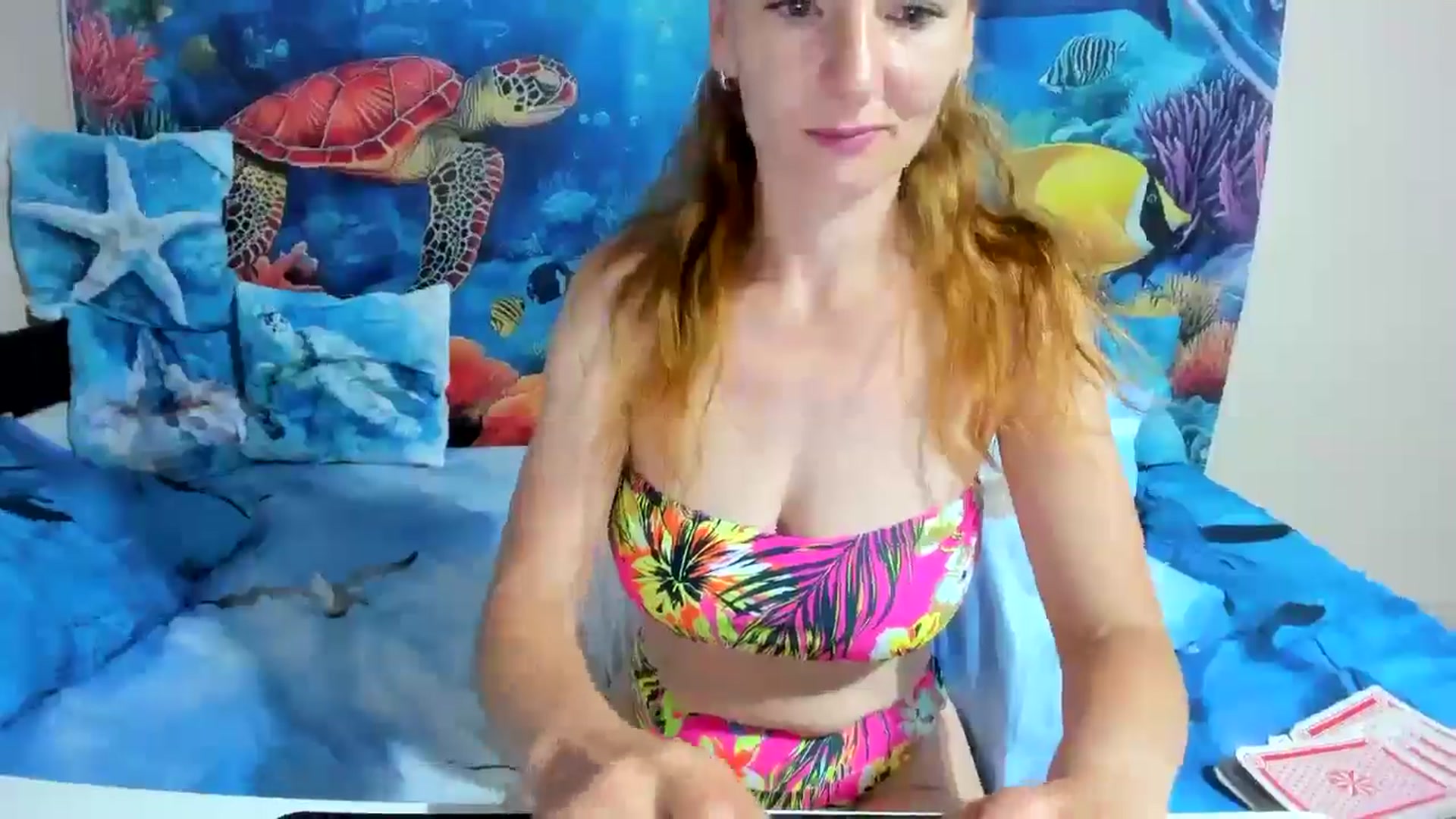 Gallery image thumbnail from elisha4ubbb's myfreecams stream on, 06/18/2025, 03:20 image 11 of 20
