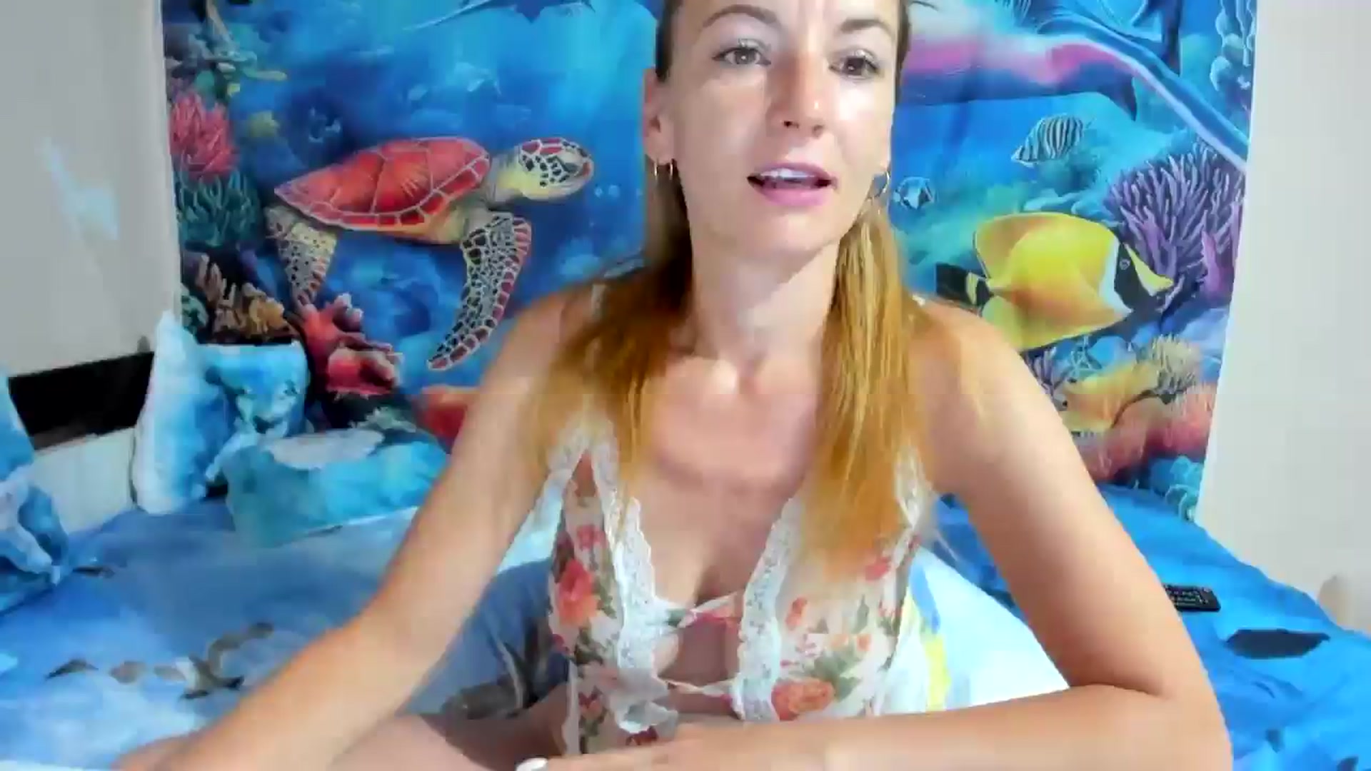 Gallery image thumbnail from elisha4ubbb's myfreecams stream on, 07/02/2025, 03:21 image 13 of 20