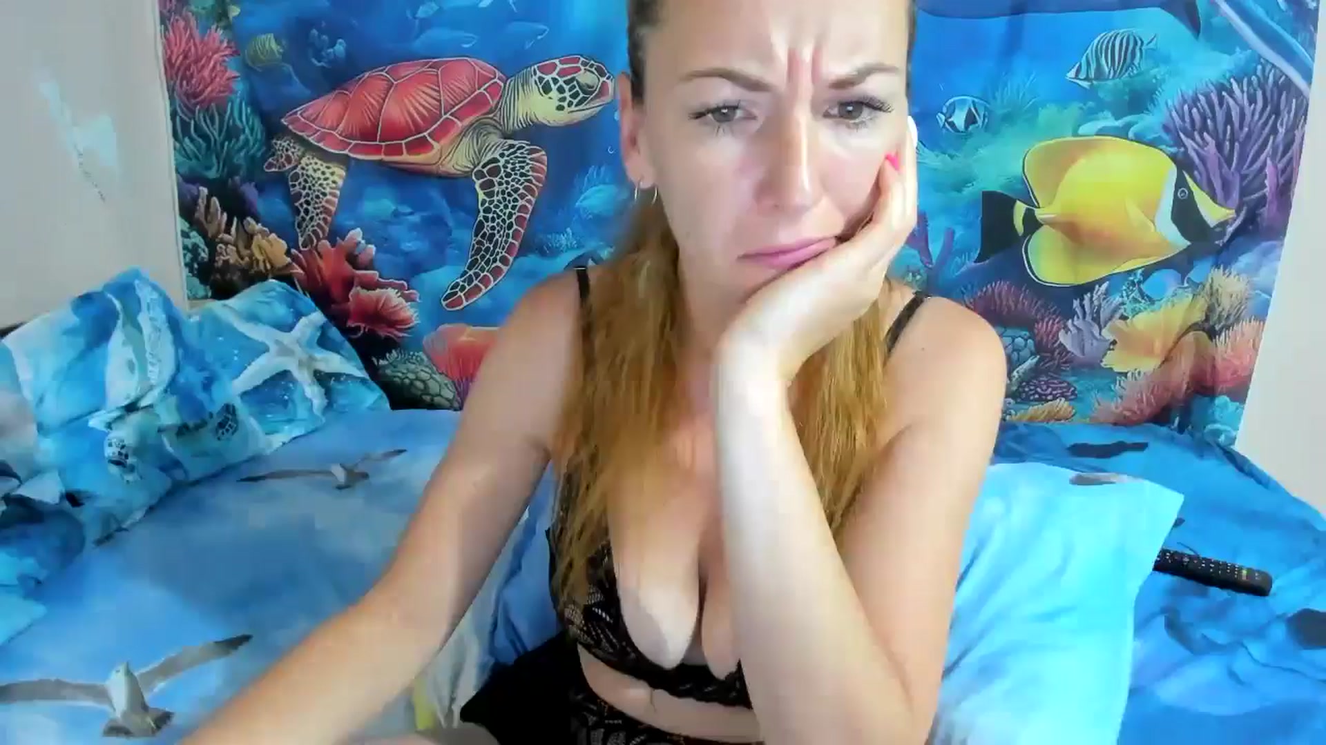 Gallery image thumbnail from elisha4ubbb's myfreecams stream on, 07/04/2025, 03:25 image 12 of 20
