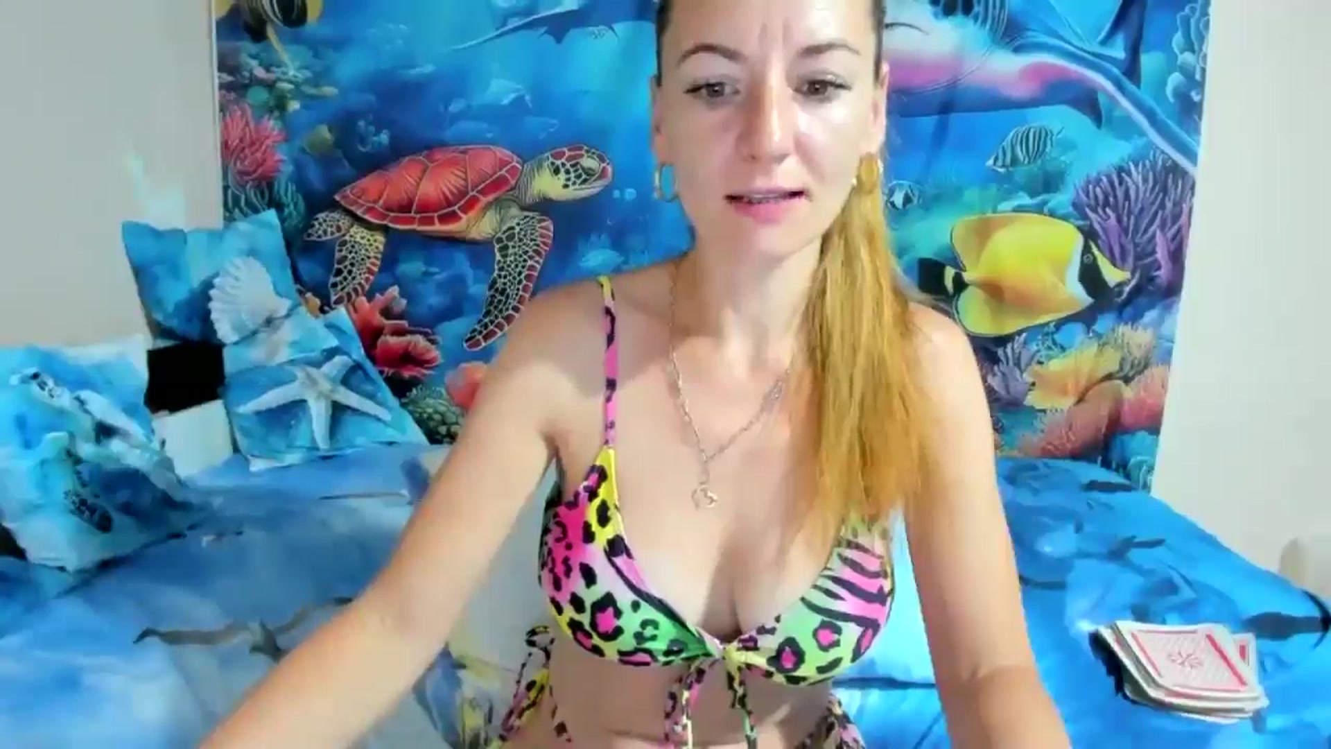 Gallery image thumbnail from elisha4ubbb's myfreecams stream on, 07/07/2025, 03:59 image 5 of 20