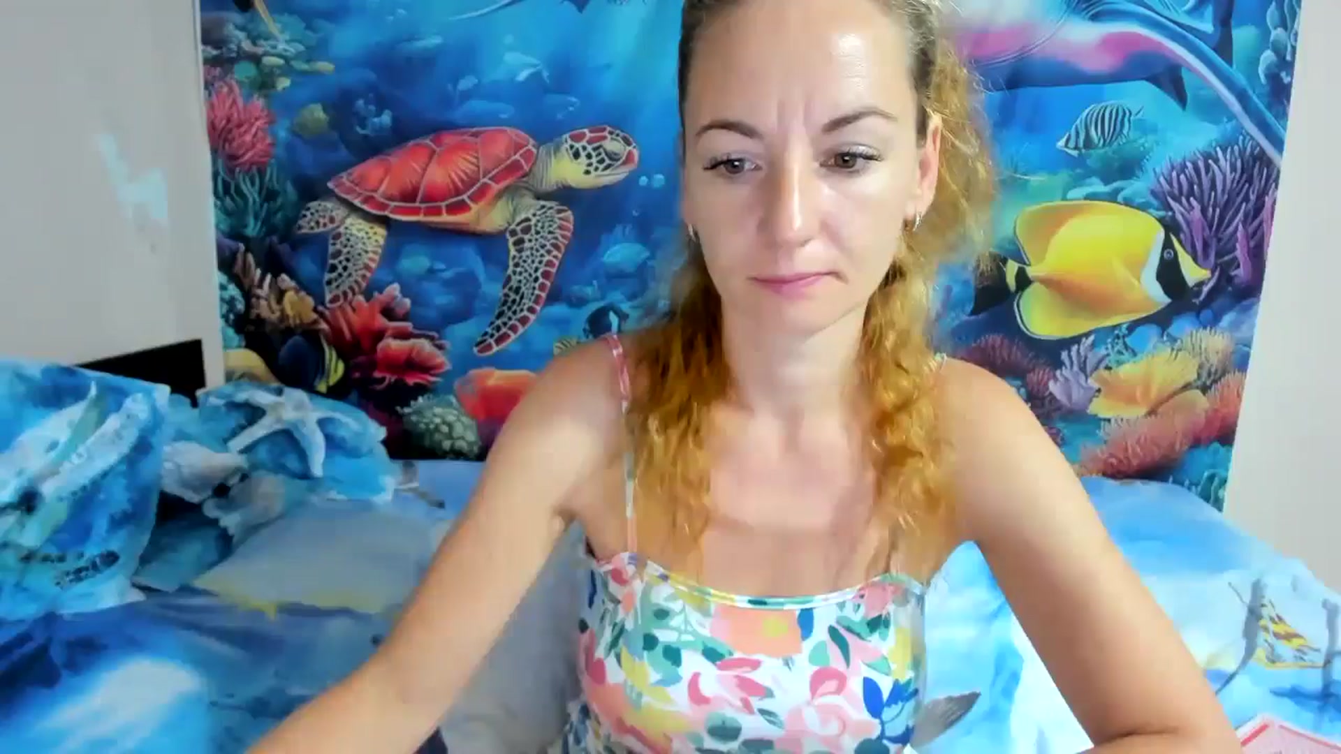 Gallery image thumbnail from elisha4ubbb's myfreecams stream on, 07/10/2025, 04:09 image 11 of 20