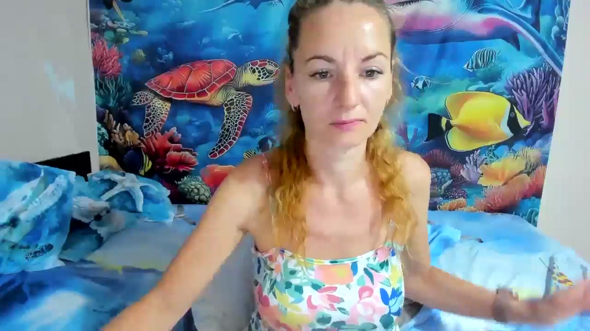 Gallery image thumbnail from elisha4ubbb's myfreecams stream on, 07/10/2025, 04:09 image 14 of 20