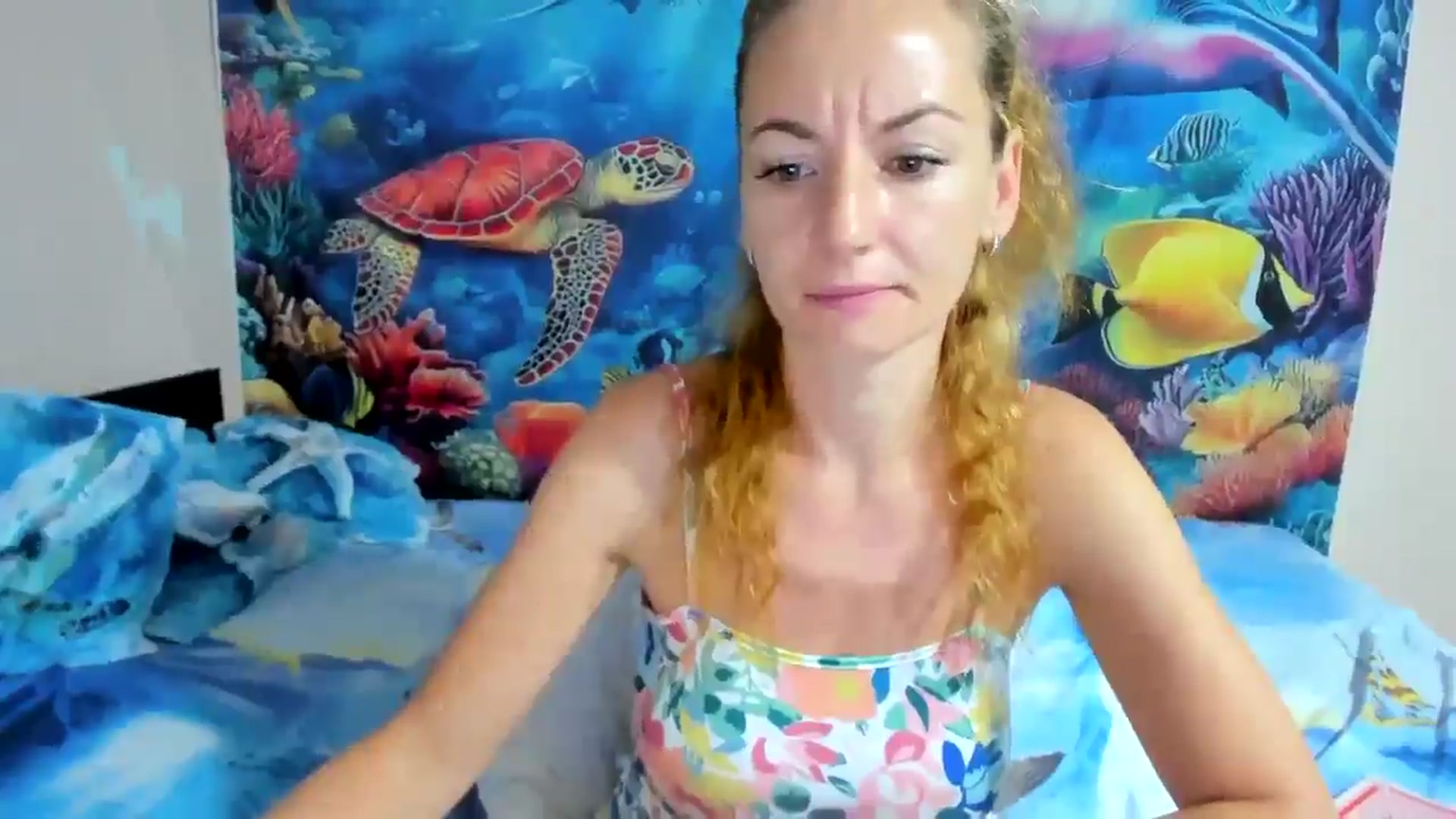 Gallery image thumbnail from elisha4ubbb's myfreecams stream on, 07/10/2025, 04:09 image 12 of 20