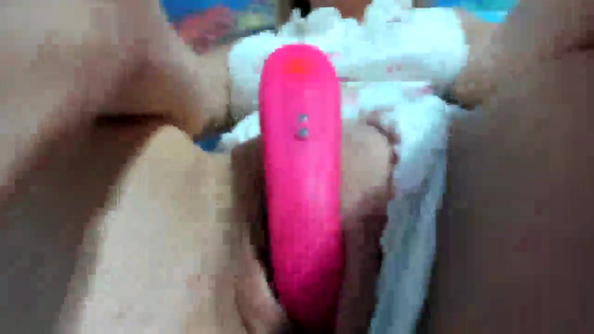 Gallery image thumbnail from elisha4ubbb's myfreecams stream on, 07/22/2025, 03:30 image 15 of 20