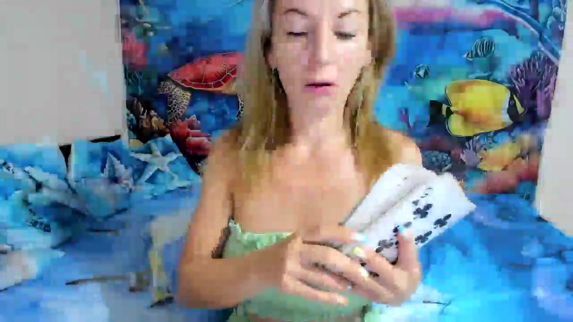 Gallery image thumbnail from elisha4ubbb's myfreecams stream on, 07/23/2025, 03:25 image 3 of 20