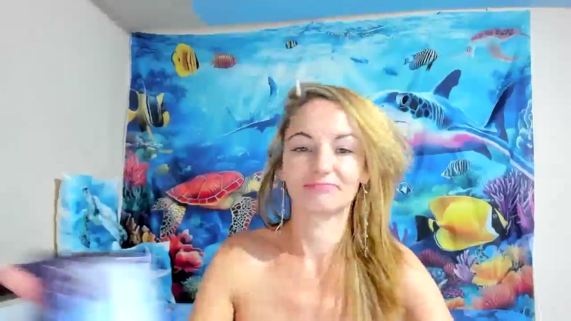 Gallery image thumbnail from elisha4ubbb's myfreecams stream on, 07/23/2025, 04:00 image 14 of 20