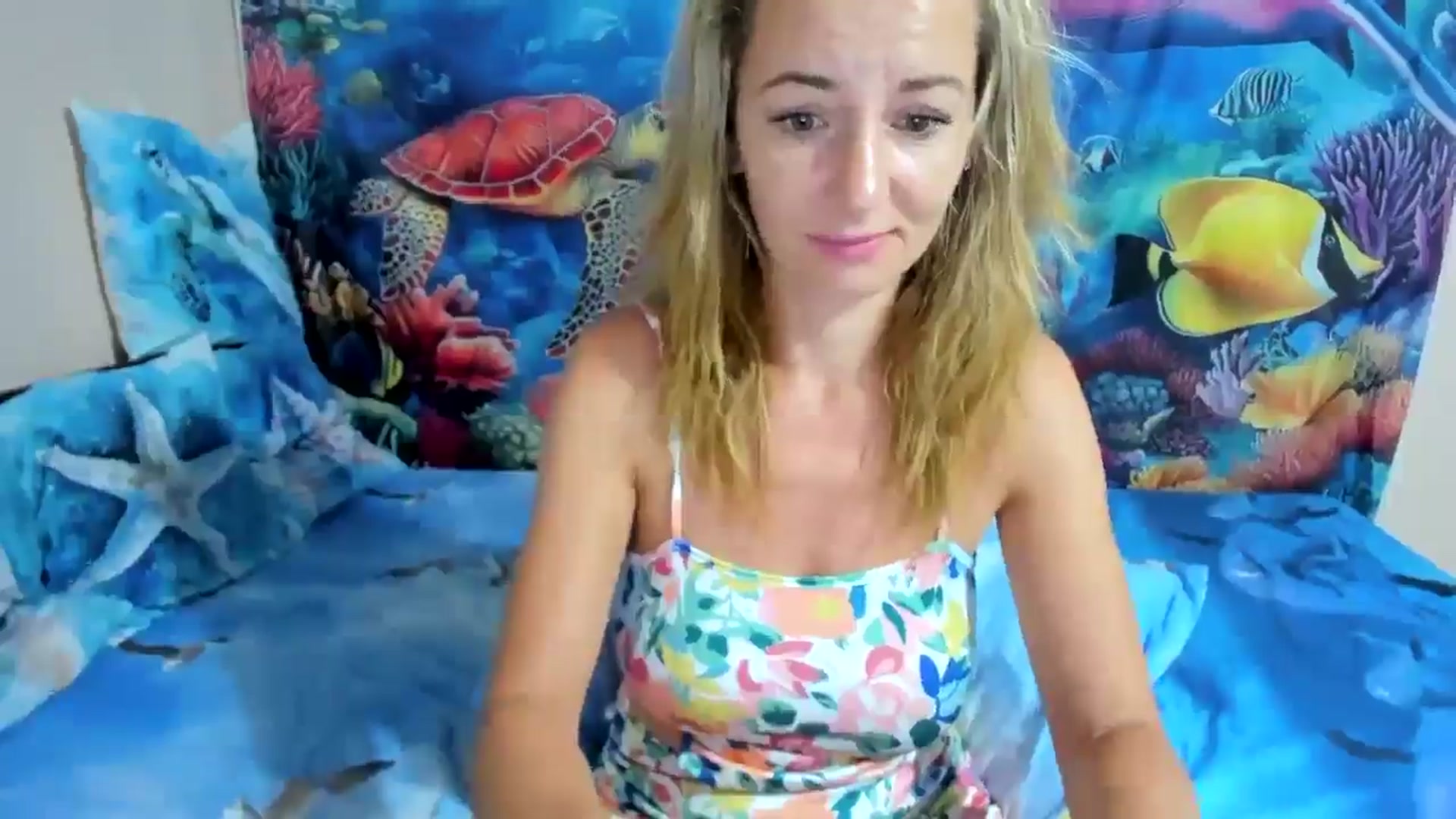 Gallery image thumbnail from elisha4ubbb's myfreecams stream on, 07/29/2025, 03:23 image 3 of 20