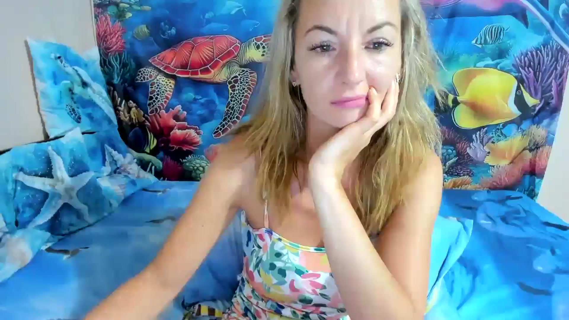 Gallery image thumbnail from elisha4ubbb's myfreecams stream on, 07/29/2025, 03:23 image 5 of 20