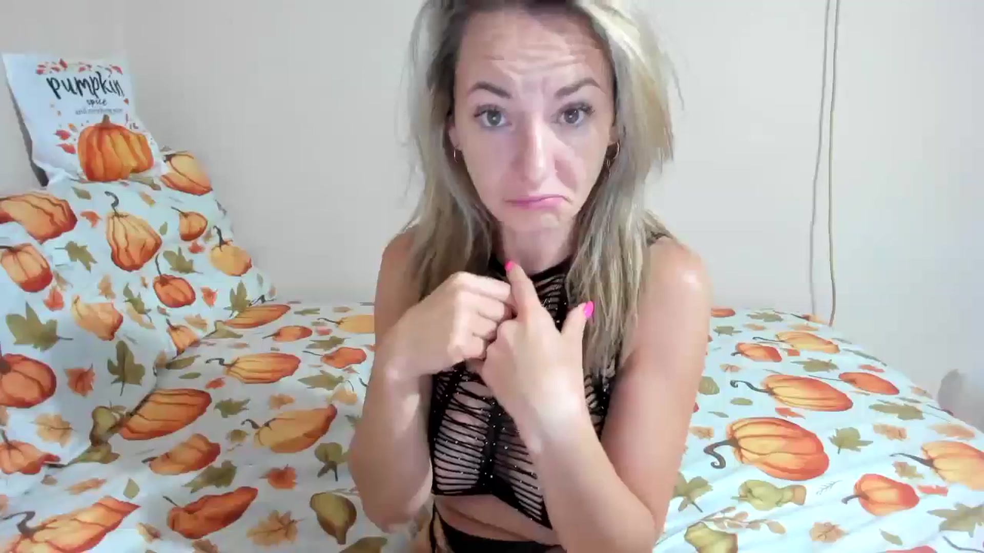 Gallery image thumbnail from elisha4ubbb's myfreecams stream on, 09/07/2025, 03:48 image 4 of 20