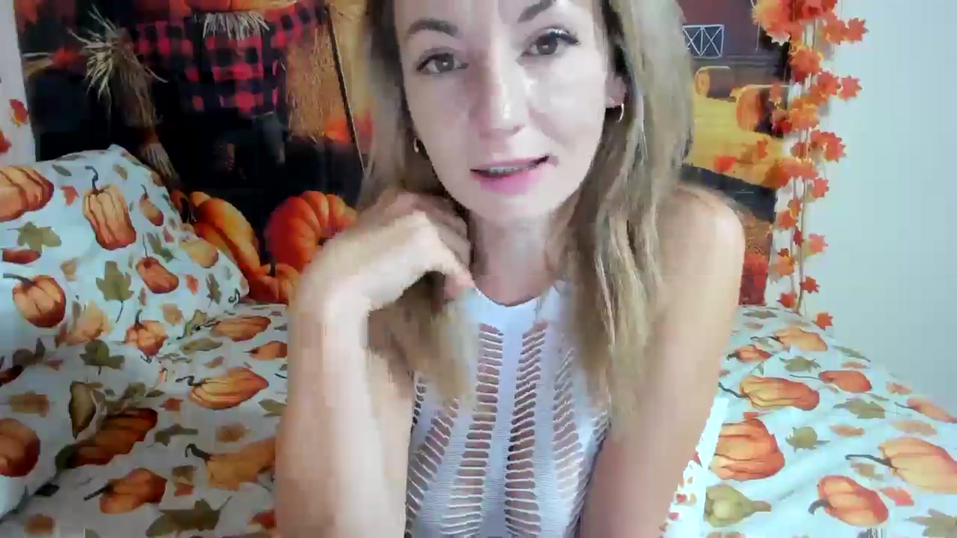 Gallery image thumbnail from elisha4ubbb's myfreecams stream on, 09/29/2025, 03:29 image 11 of 20
