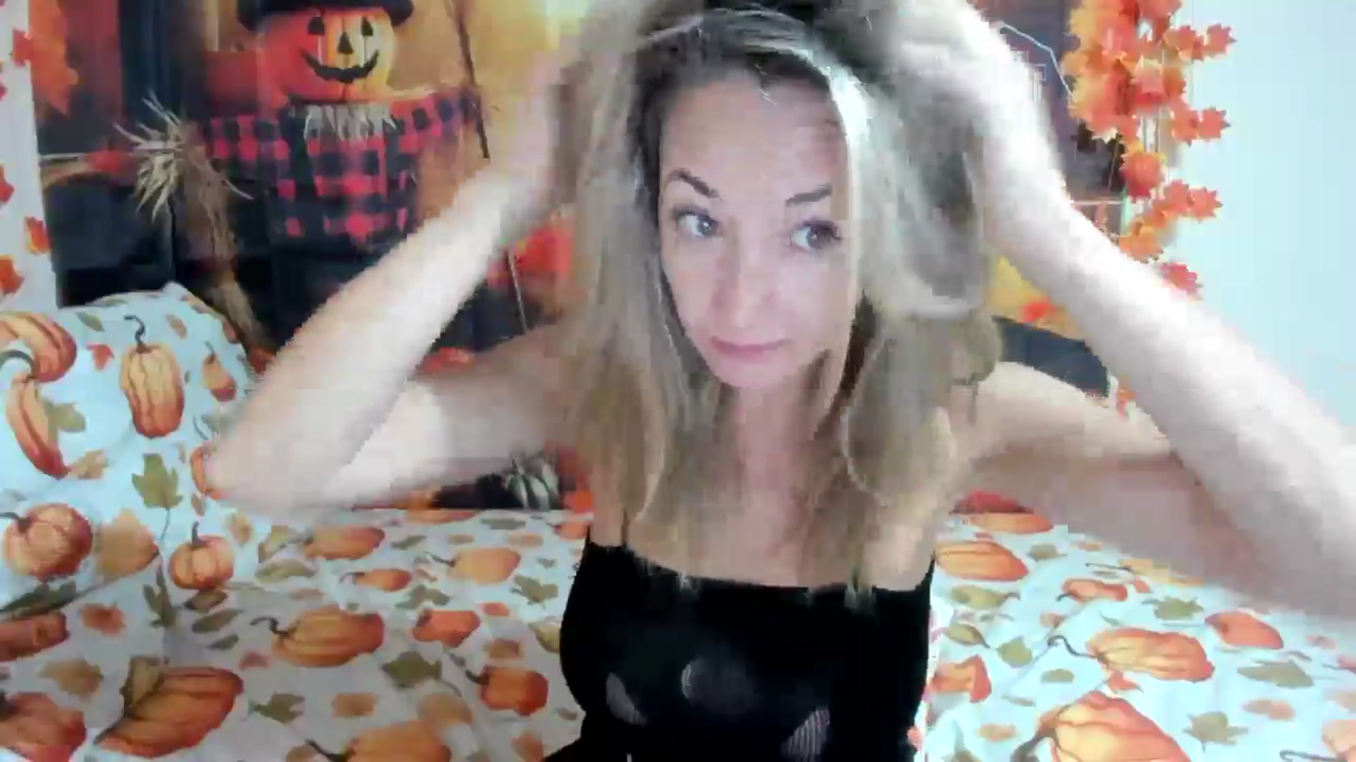 Gallery image thumbnail from elisha4ubbb's myfreecams stream on, 09/30/2025, 04:01 image 2 of 20