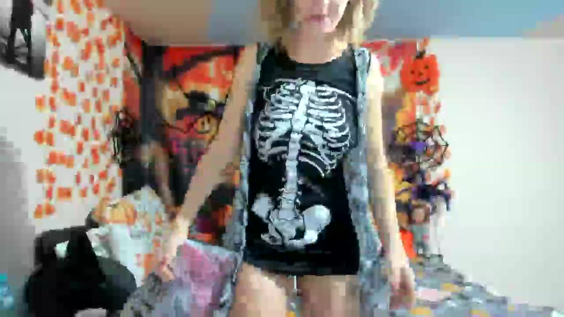 Gallery image thumbnail from elisha4ubbb's myfreecams stream on, 10/31/2025, 04:21 image 18 of 20