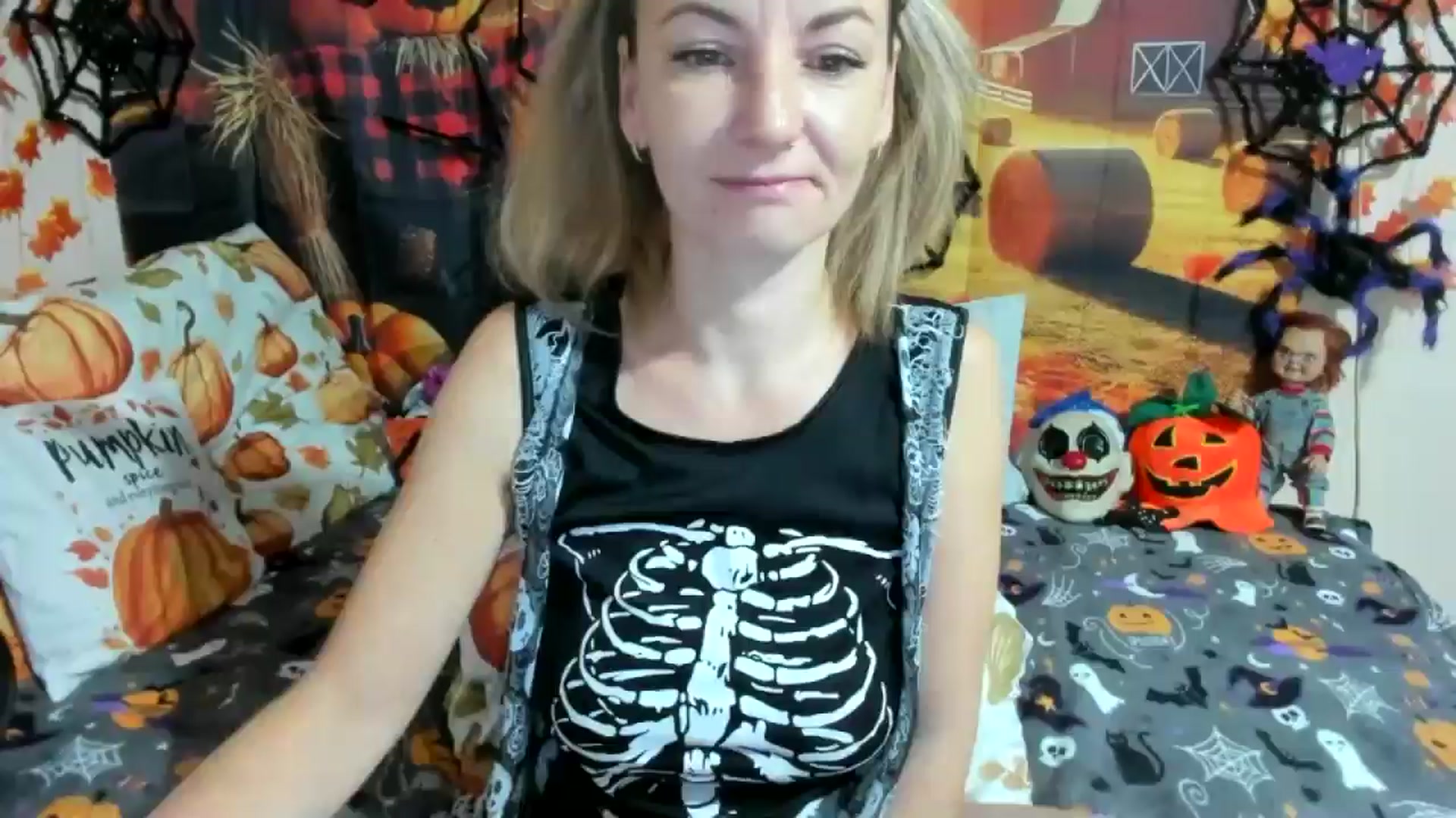 Gallery image thumbnail from elisha4ubbb's myfreecams stream on, 10/31/2025, 04:57 image 12 of 20