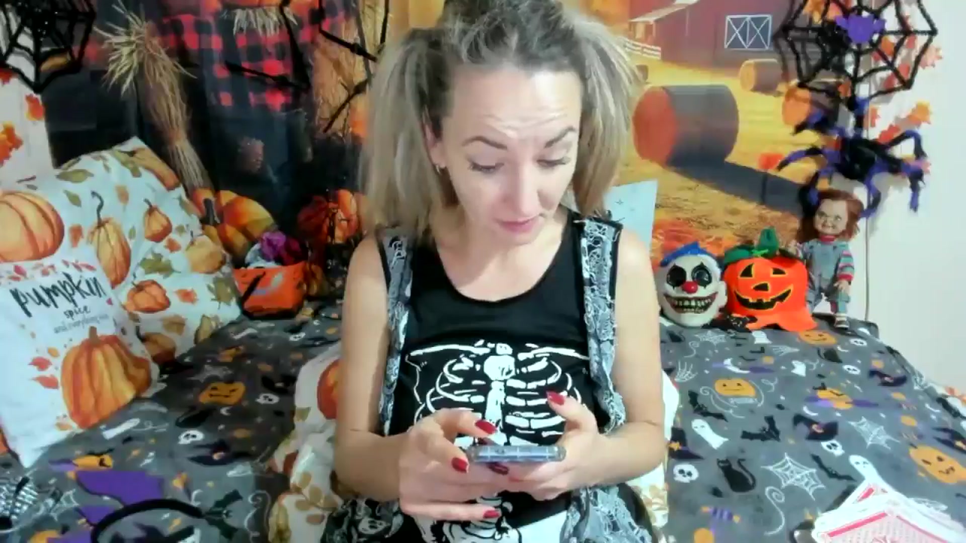 Gallery image thumbnail from elisha4ubbb's myfreecams stream on, 10/31/2025, 05:23 image 18 of 20