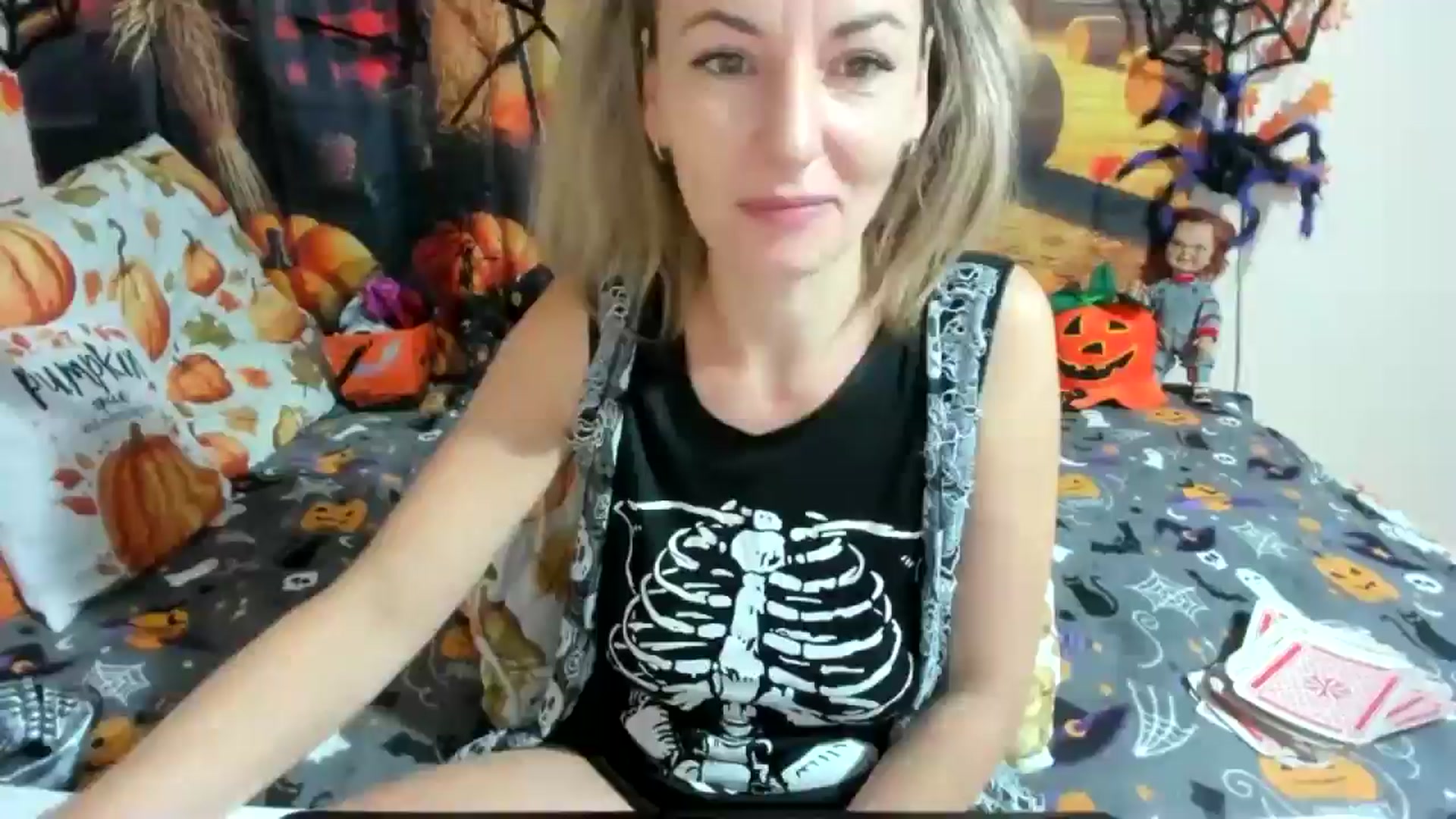 Gallery image thumbnail from elisha4ubbb's myfreecams stream on, 10/31/2025, 05:23 image 2 of 20