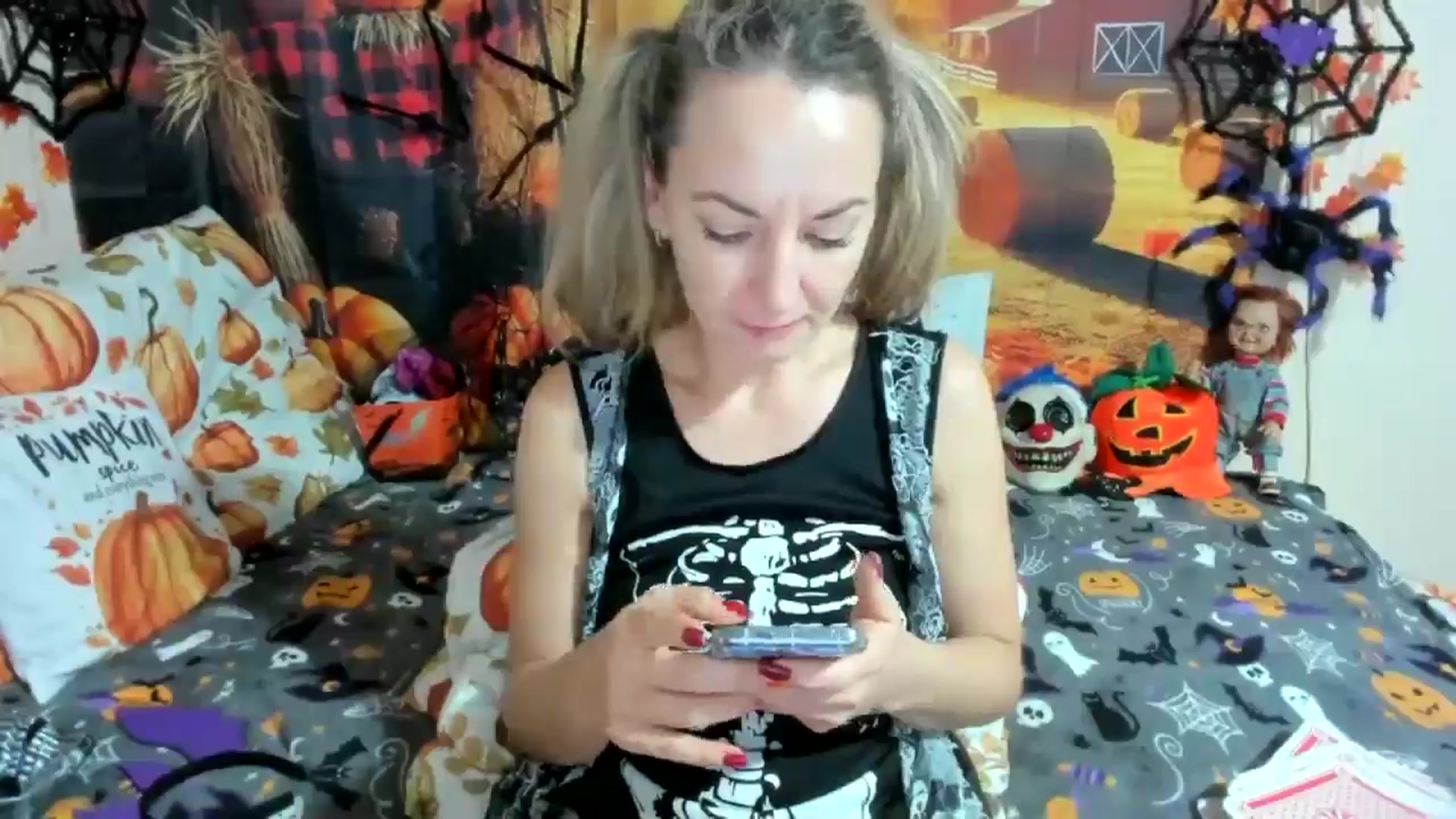Gallery image thumbnail from elisha4ubbb's myfreecams stream on, 10/31/2025, 05:23 image 19 of 20