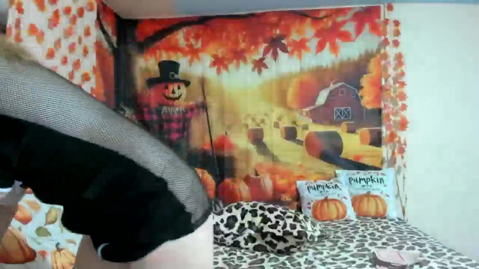 Gallery image thumbnail from elisha4ubbb's myfreecams stream on, 11/08/2025, 04:33 image 11 of 20