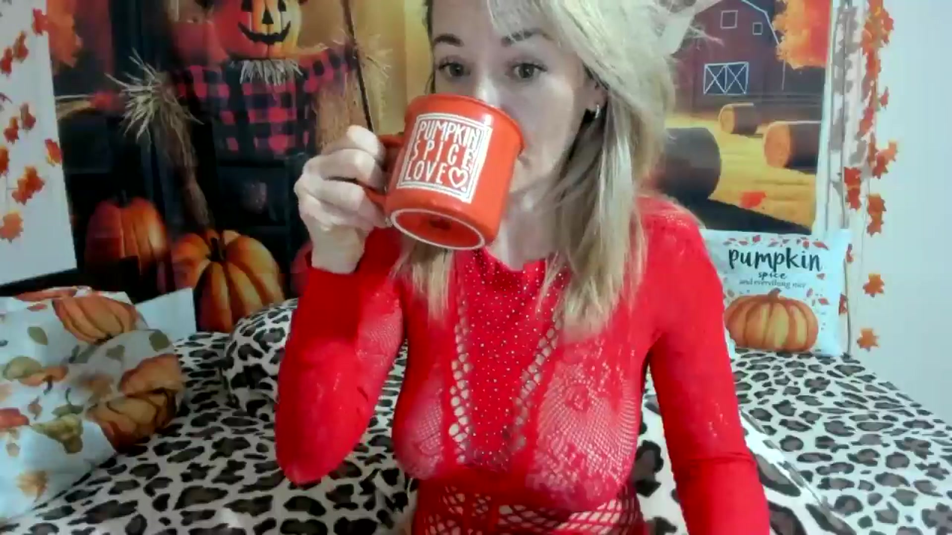 Gallery image thumbnail from elisha4ubbb's myfreecams stream on, 11/11/2025, 04:24 image 9 of 20
