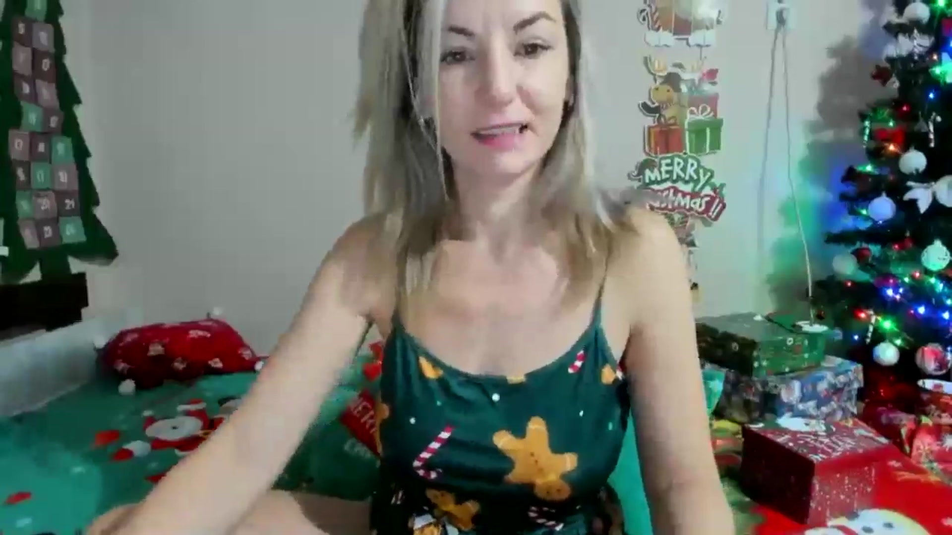 Gallery image thumbnail from elisha4ubbb's myfreecams stream on, 12/17/2025, 04:23 image 4 of 20