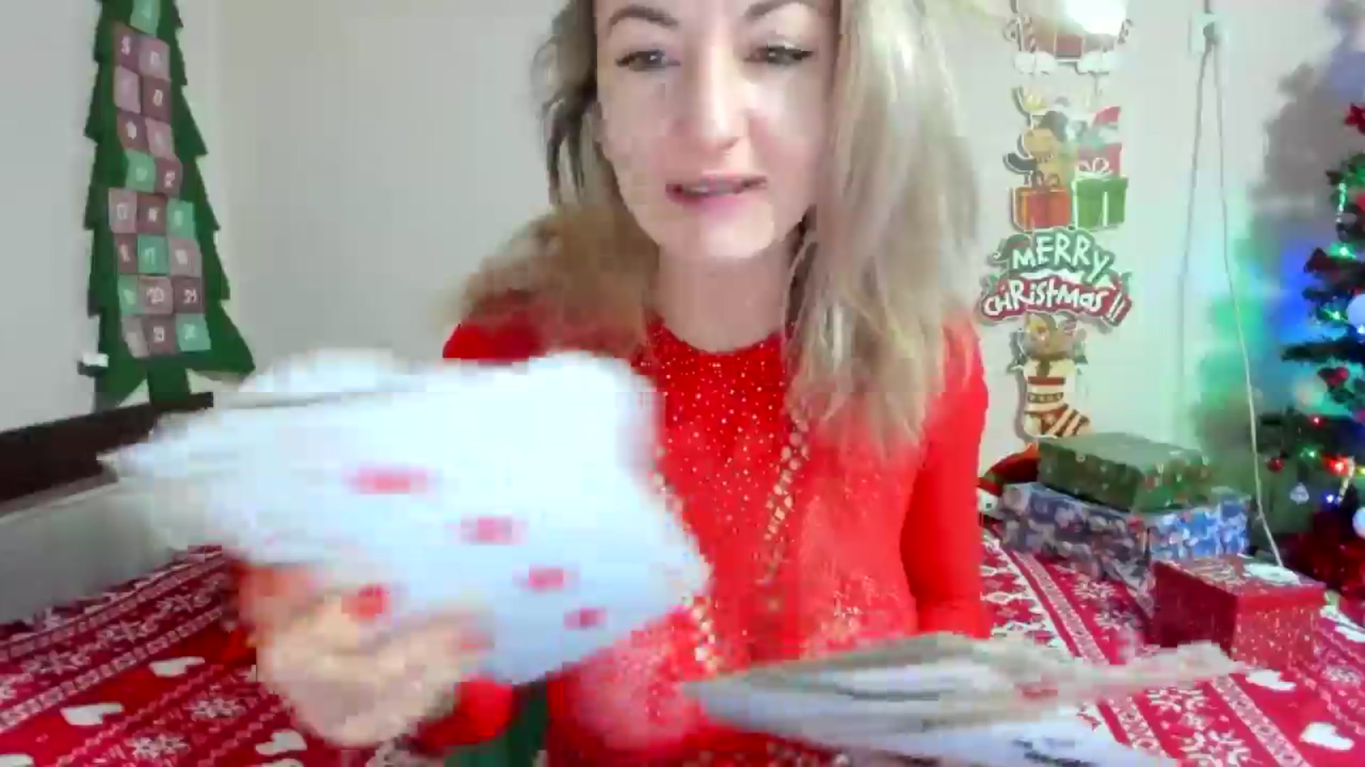 Gallery image thumbnail from elisha4ubbb's myfreecams stream on, 12/27/2025, 04:16 image 6 of 20