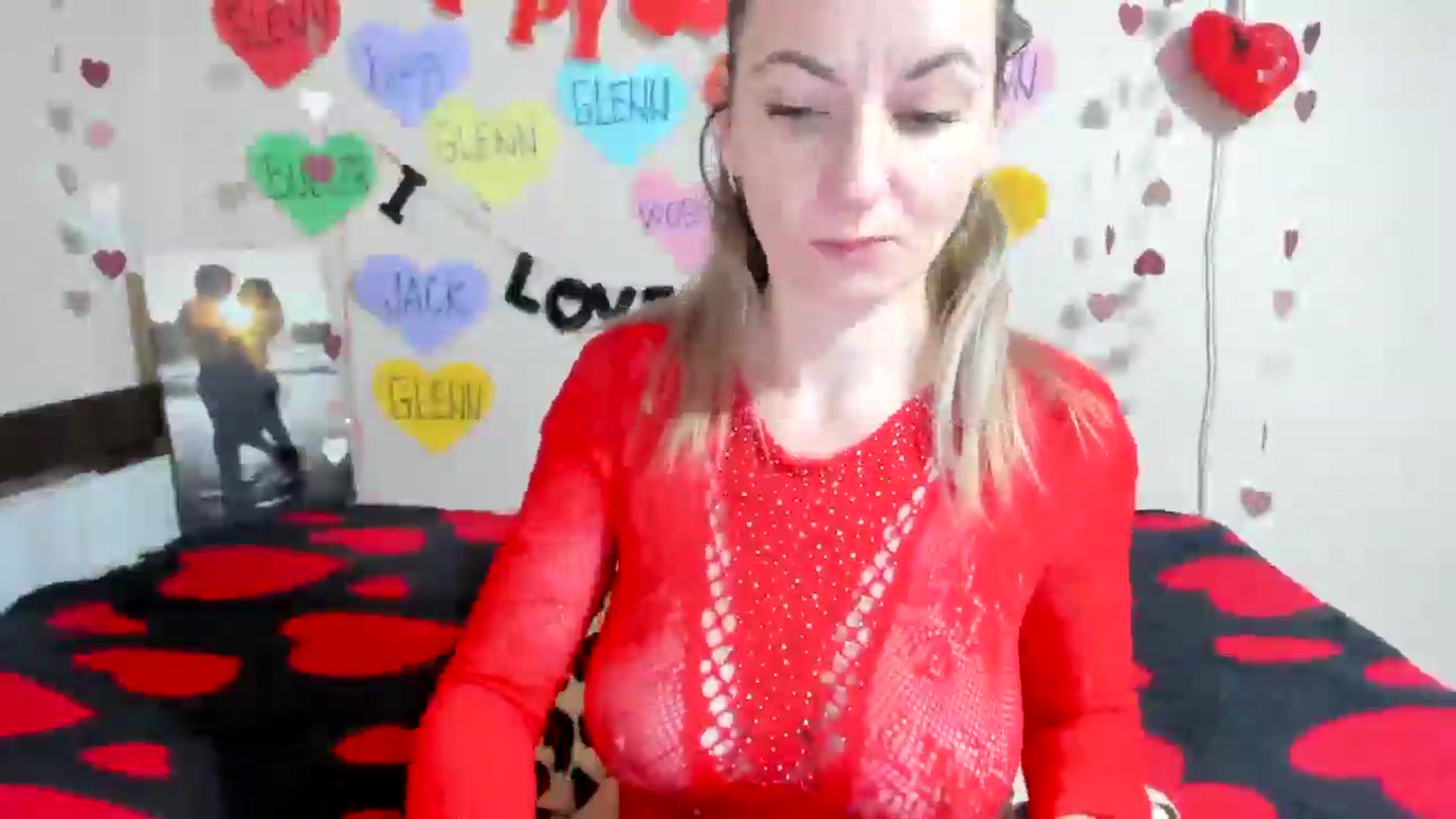 Gallery image thumbnail from elisha4ubbb's myfreecams stream on, 02/20/2026, 04:51 image 6 of 20