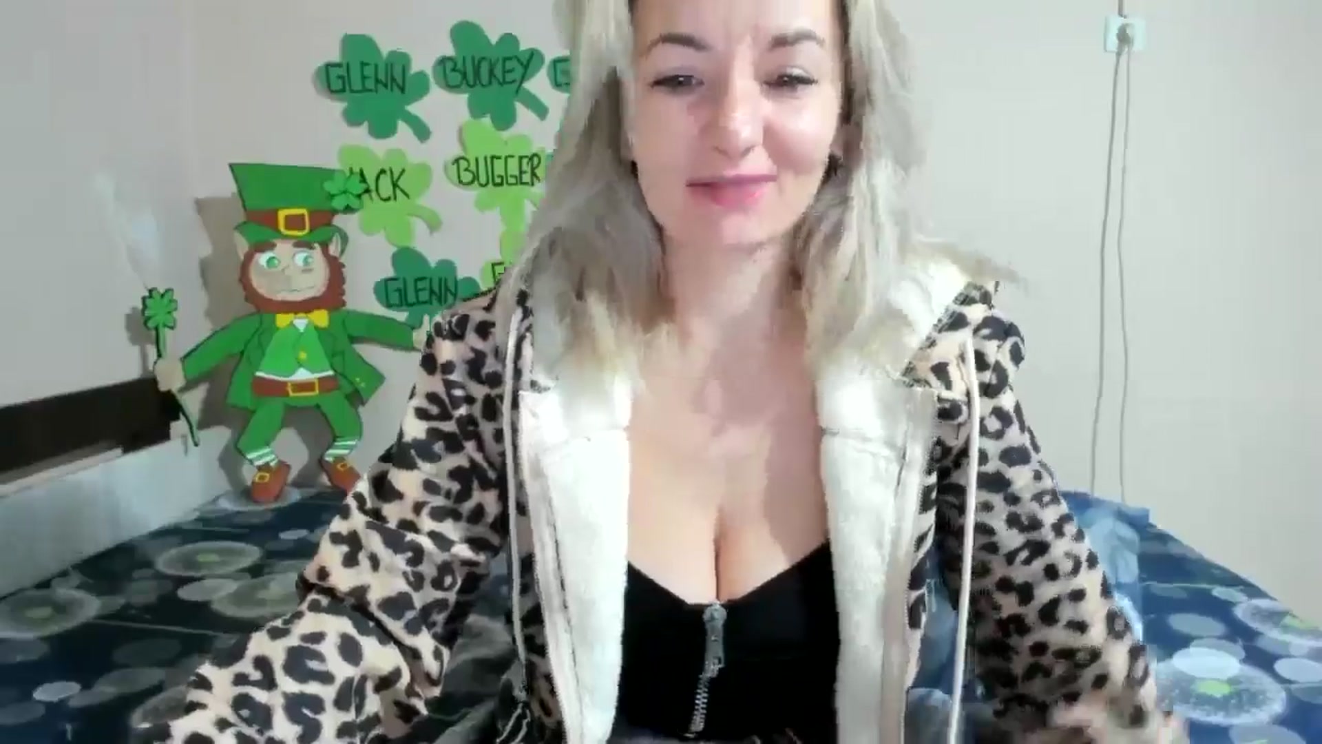 Gallery image thumbnail from elisha4ubbb's myfreecams stream on, 03/23/2026, 04:16 image 17 of 20
