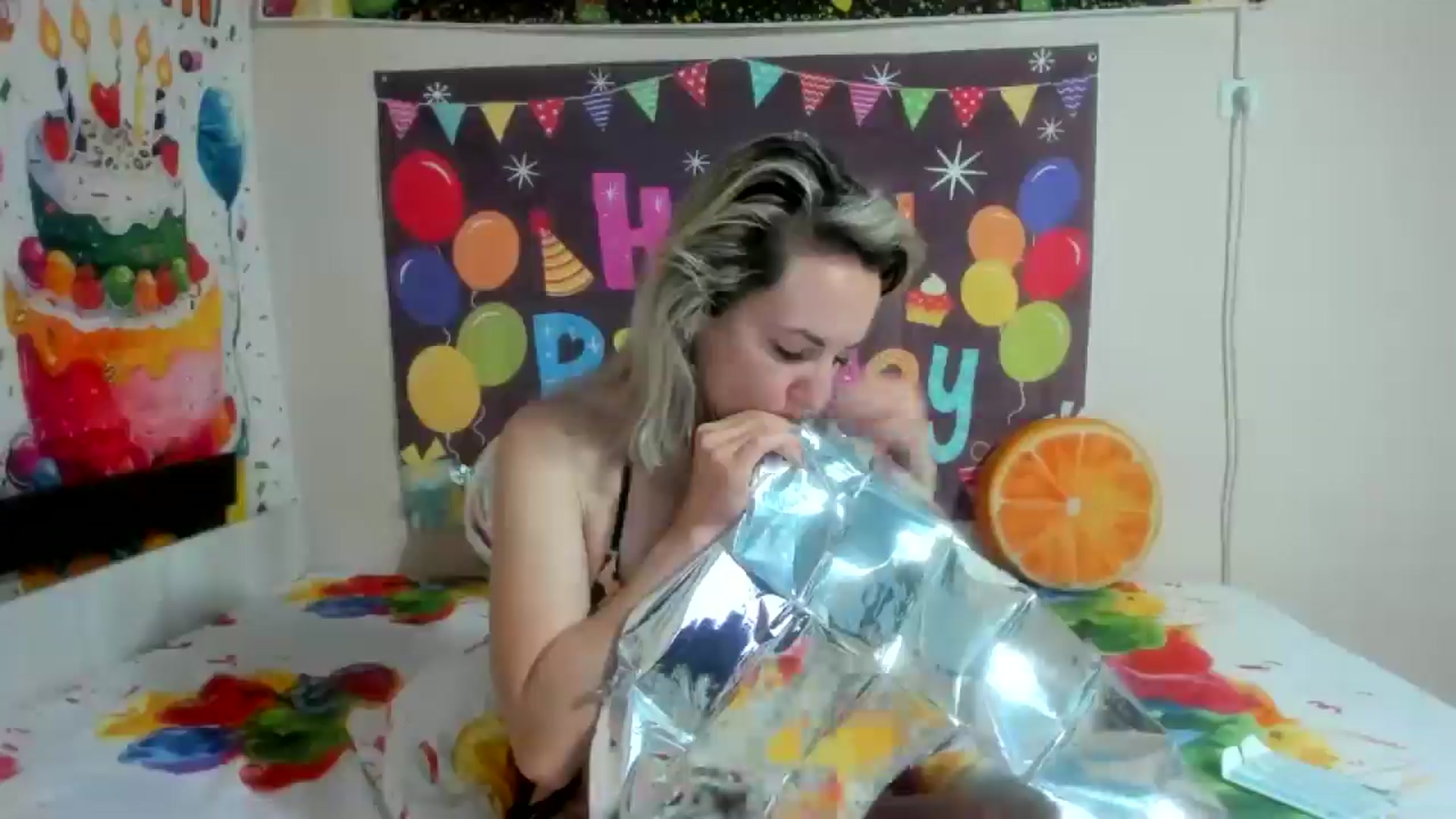 Gallery image thumbnail from elisha4ubbb's myfreecams stream on, 05/10/2026, 03:50 image 5 of 20