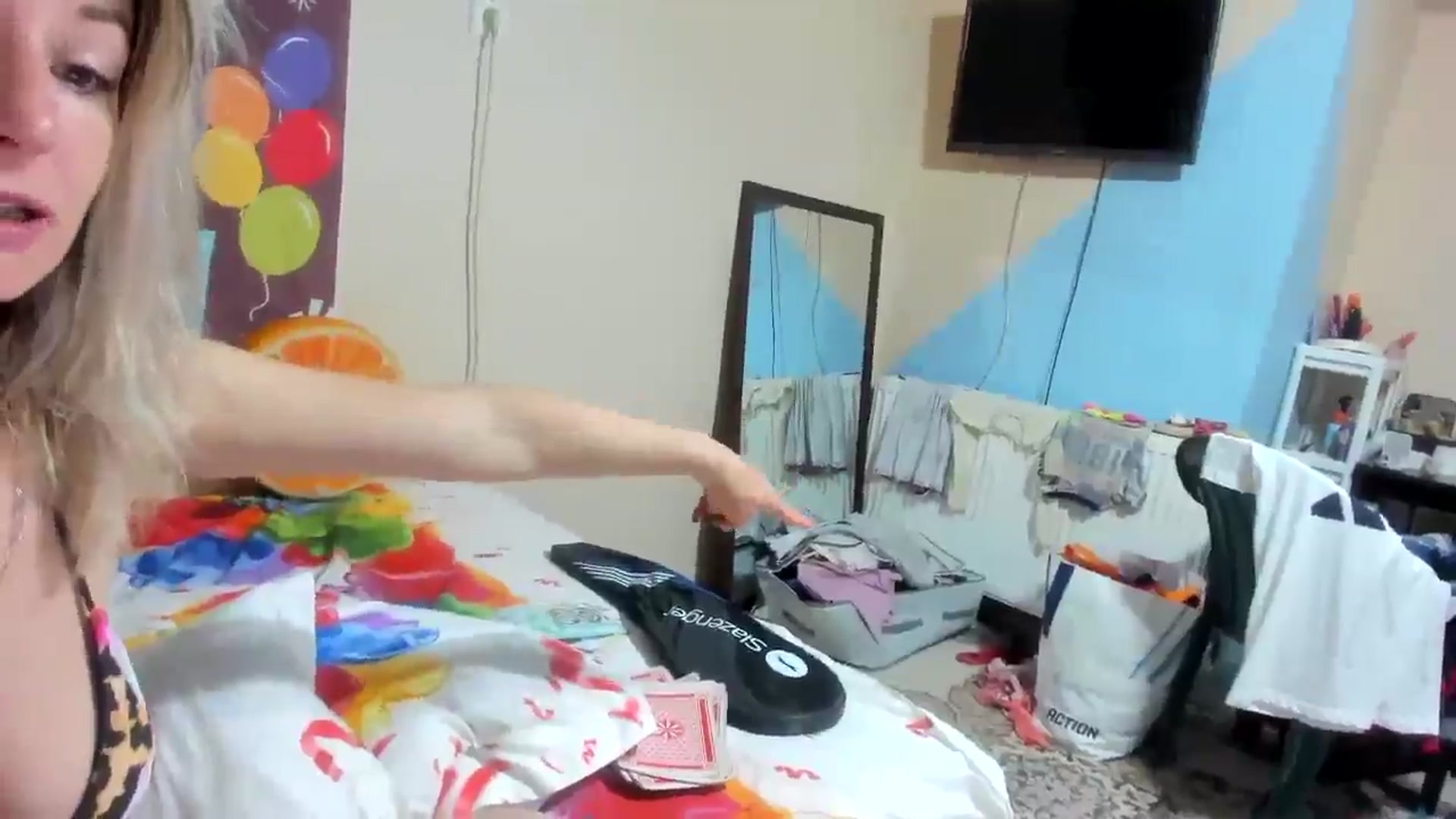 Gallery image thumbnail from elisha4ubbb's myfreecams stream on, 05/10/2026, 03:50 image 18 of 20