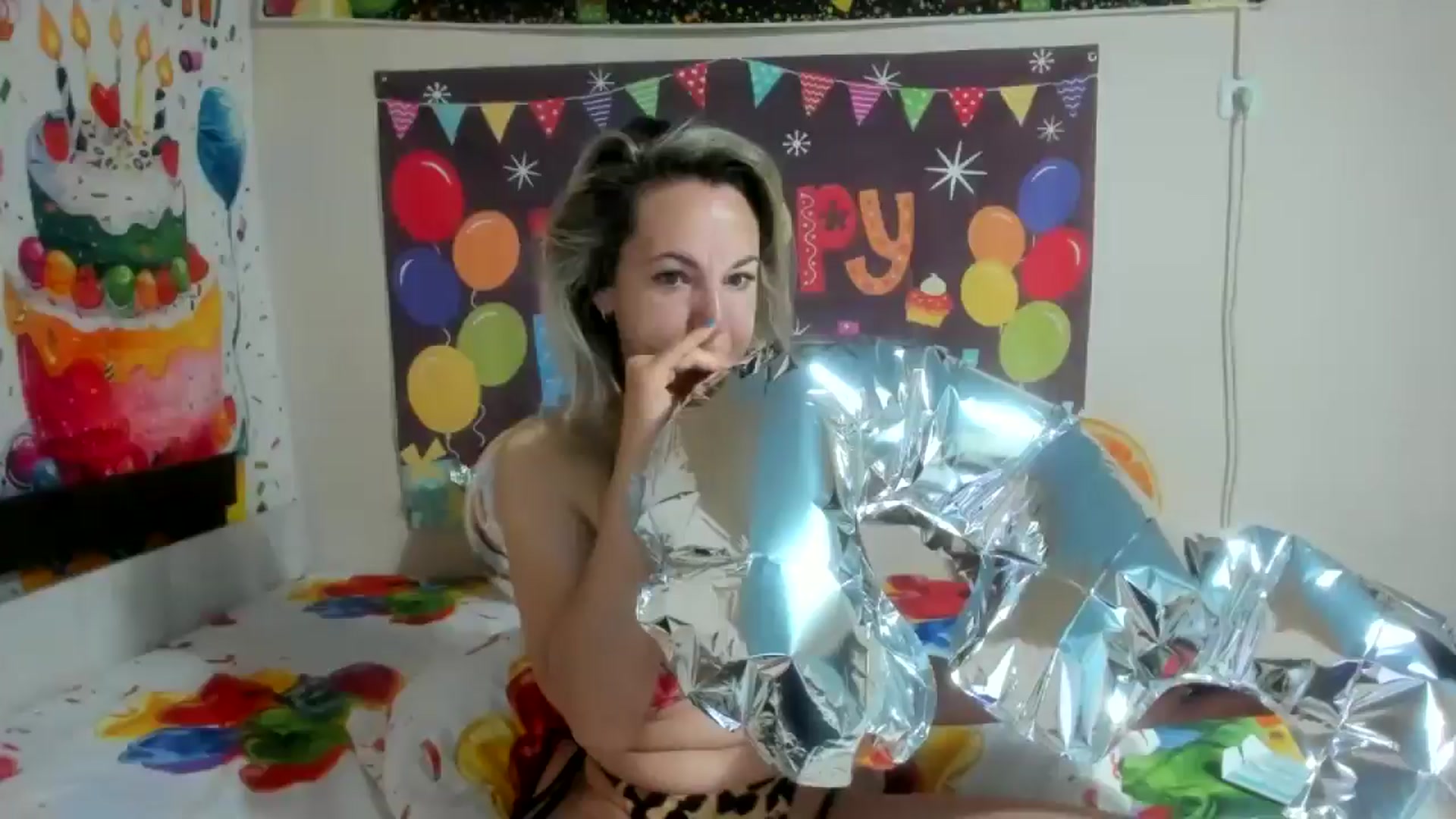 Gallery image thumbnail from elisha4ubbb's myfreecams stream on, 05/10/2026, 03:50 image 6 of 20