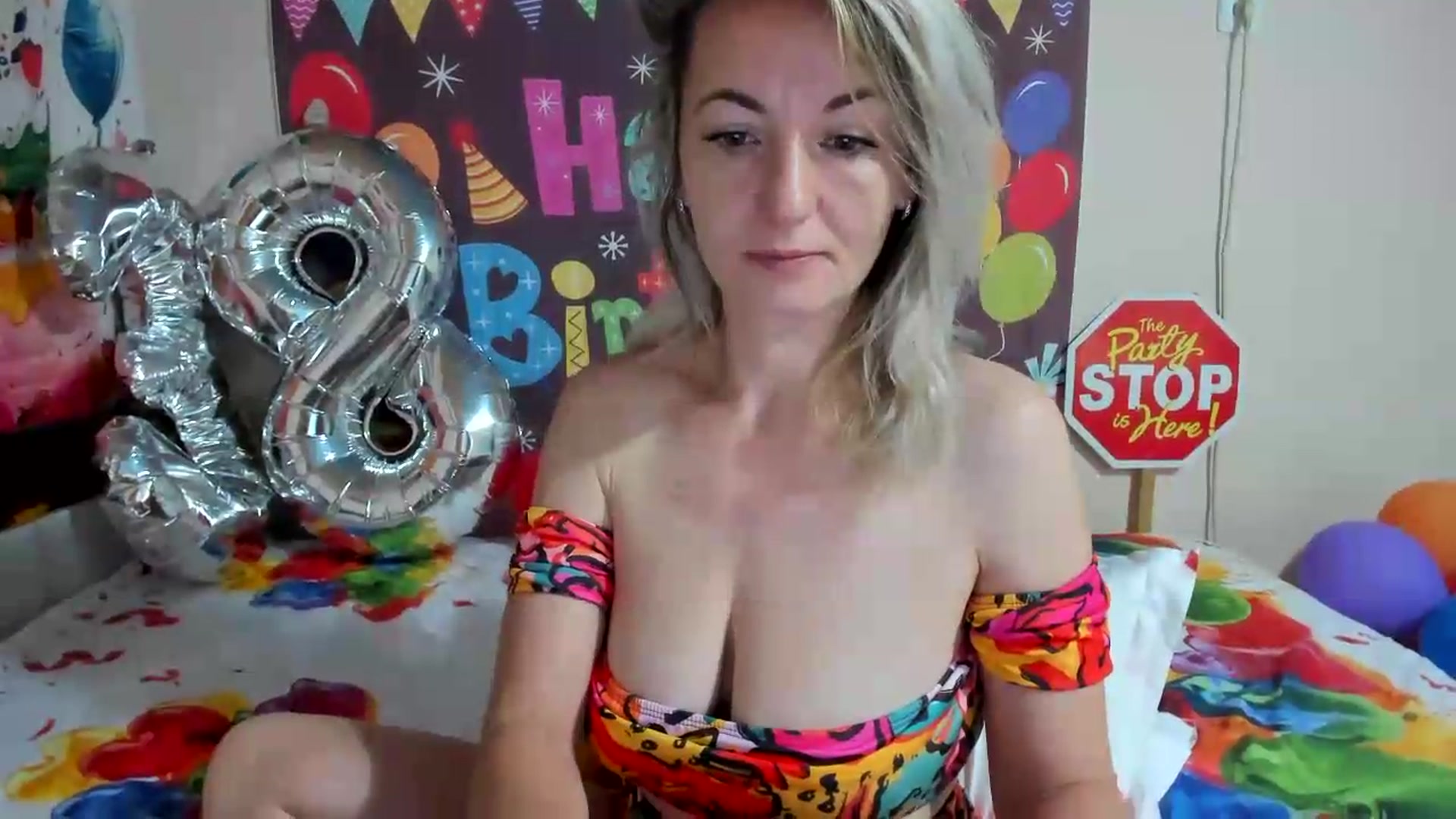 Gallery image thumbnail from elisha4ubbb's myfreecams stream on, 05/25/2026, 03:51 image 16 of 20
