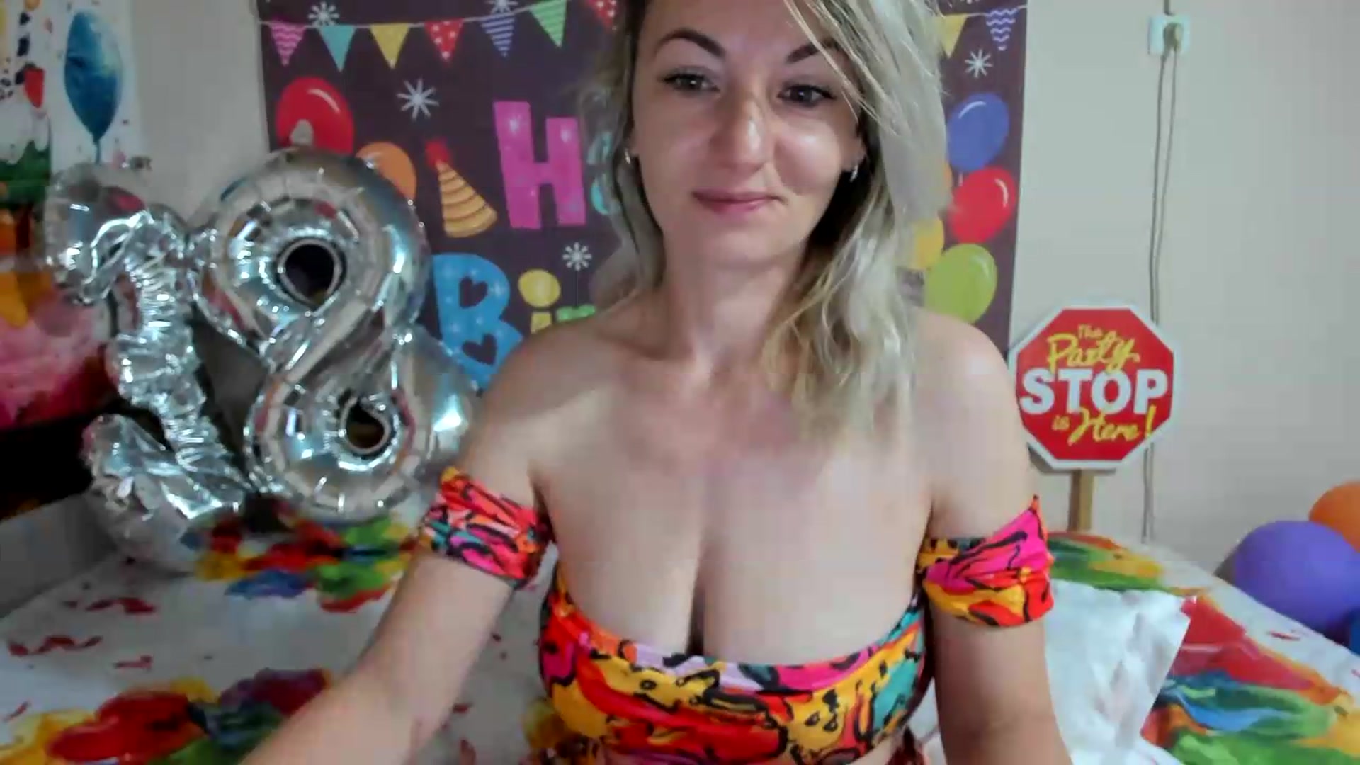 Gallery image thumbnail from elisha4ubbb's myfreecams stream on, 05/25/2026, 03:51 image 11 of 20