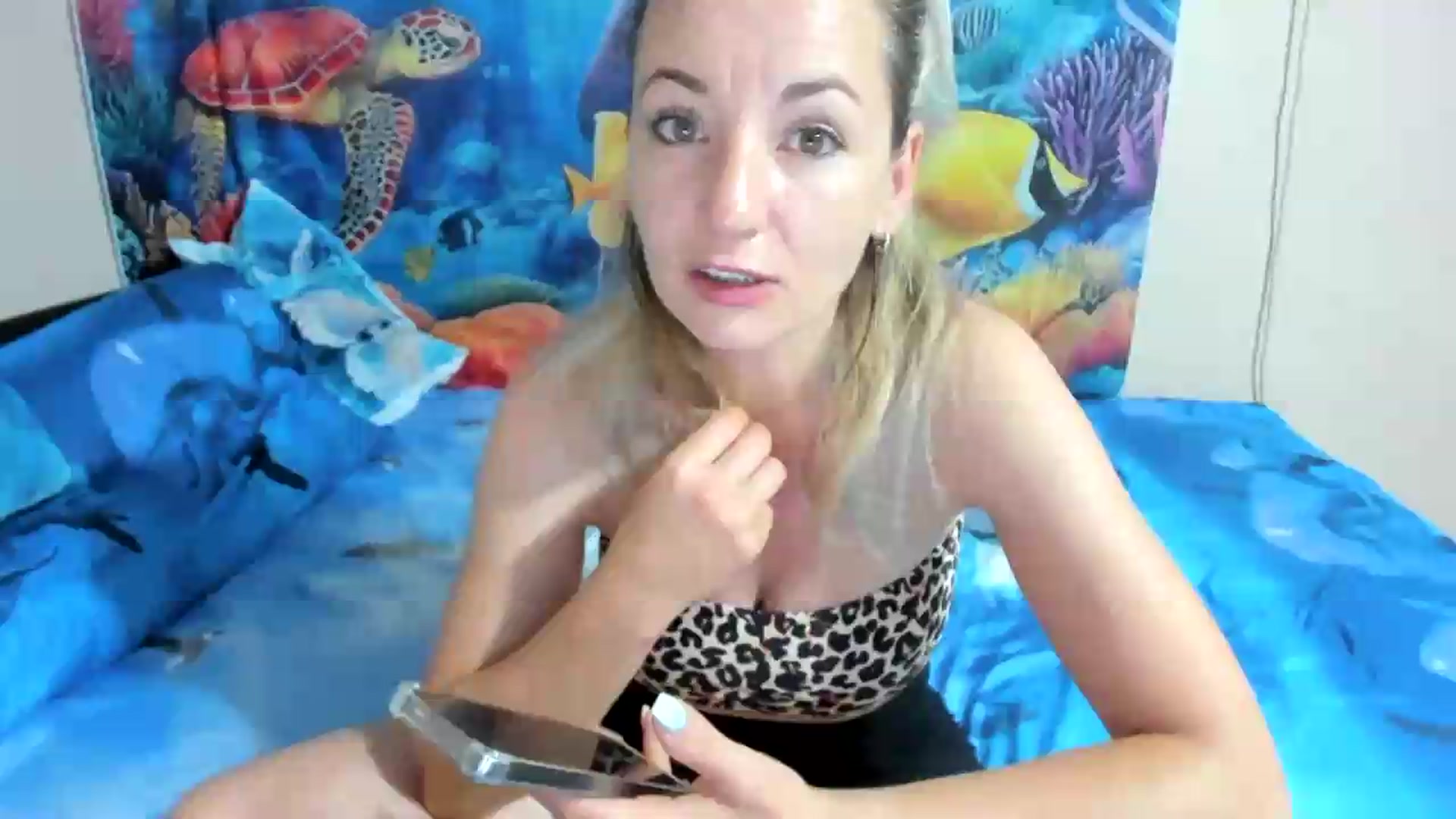 Gallery image thumbnail from elisha4ubbb's myfreecams stream on, 07/01/2026, 03:29 image 16 of 20
