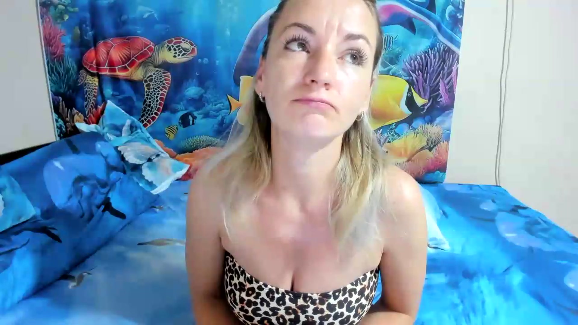 Gallery image thumbnail from elisha4ubbb's myfreecams stream on, 07/01/2026, 03:29 image 13 of 20