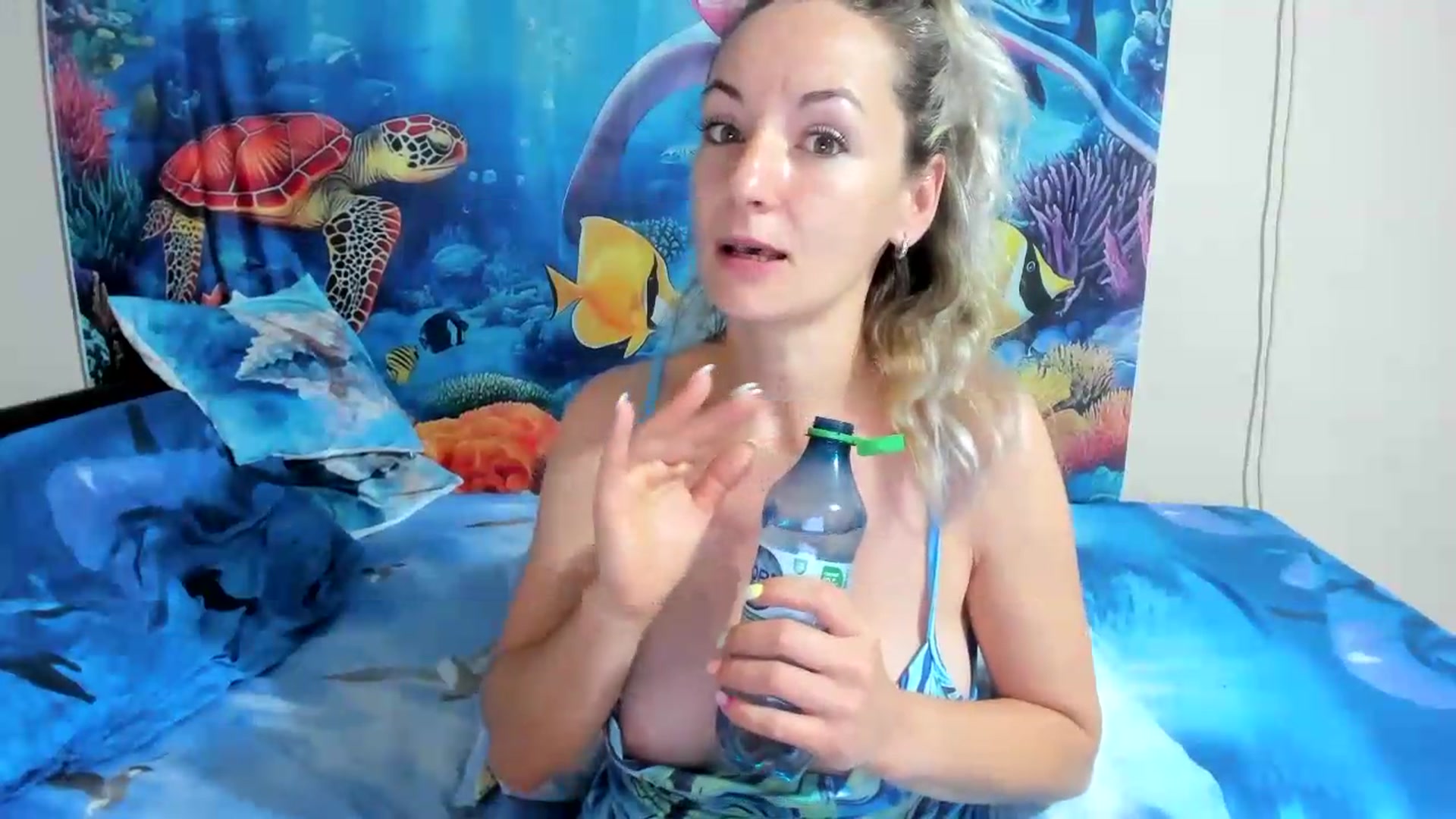 Gallery image thumbnail from elisha4ubbb's myfreecams stream on, 07/02/2026, 03:44 image 17 of 20