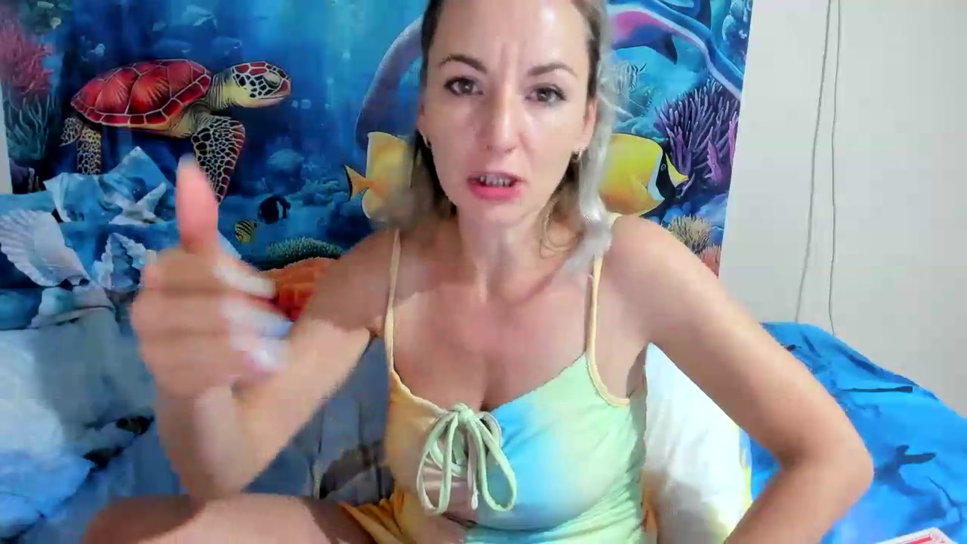 Gallery image thumbnail from elisha4ubbb's myfreecams stream on, 07/10/2026, 04:35 image 13 of 20